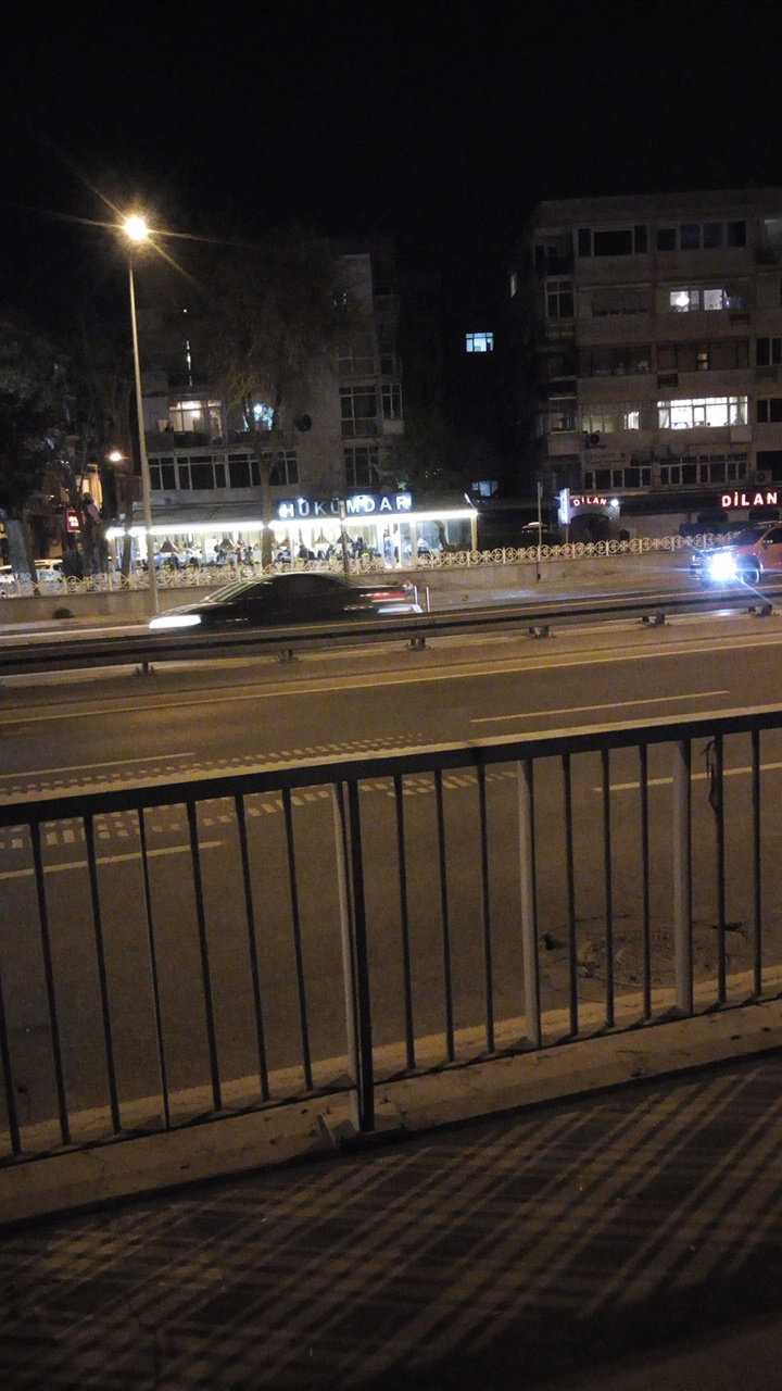 Hükümdar Sofrası Bakırköy Aile Mangalbaşı Et Lokantası