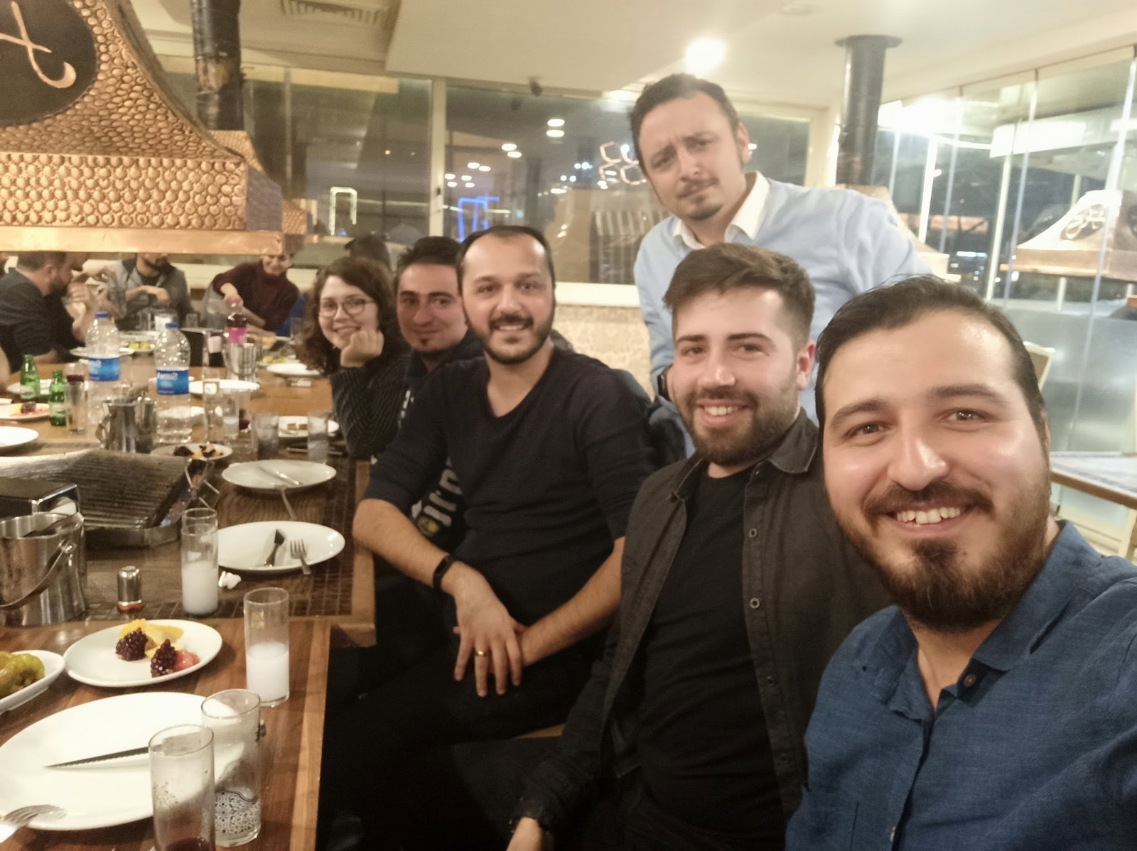 Hükümdar Sofrası Bakırköy Aile Mangalbaşı Et Lokantası