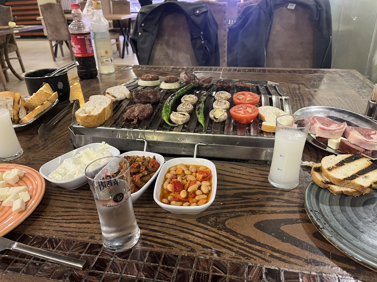 Hükümdar Sofrası Bakırköy Aile Mangalbaşı Et Lokantası