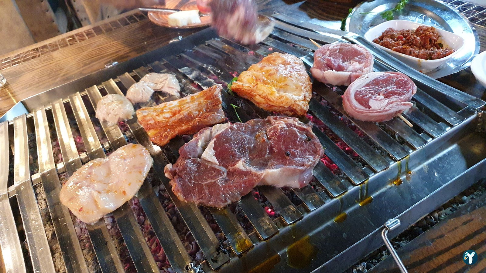 Hükümdar Sofrası Bakırköy Aile Mangalbaşı Et Lokantası