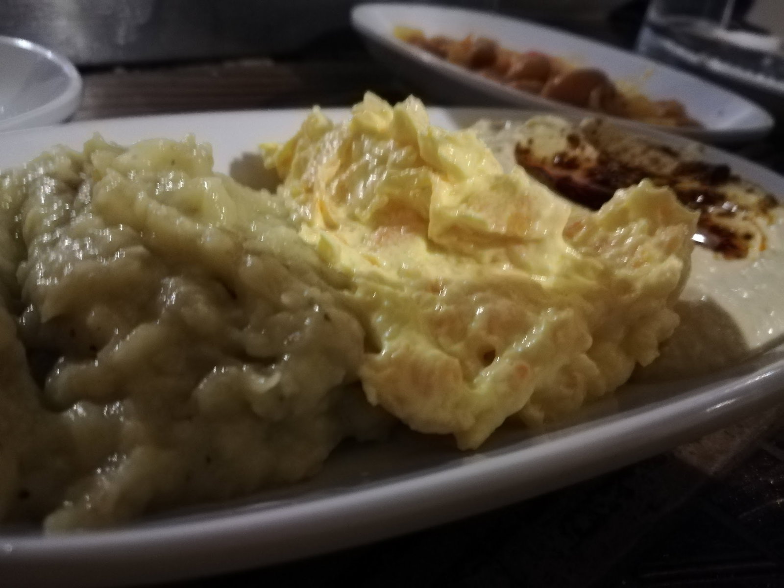 Hükümdar Sofrası Bakırköy Aile Mangalbaşı Et Lokantası