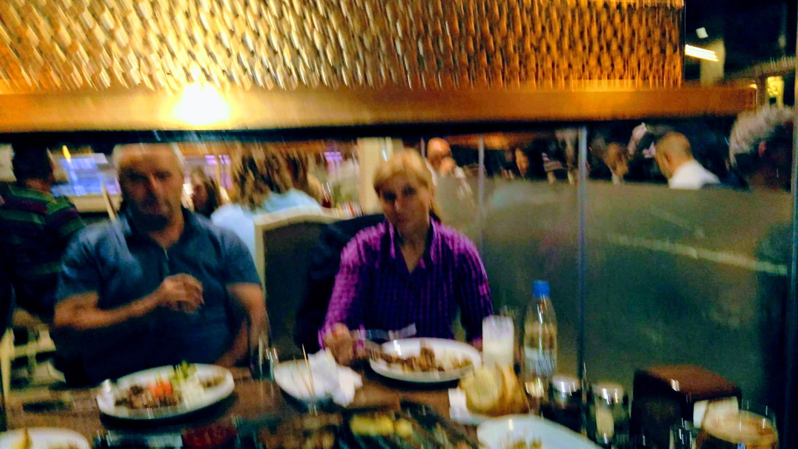 Hükümdar Sofrası Bakırköy Aile Mangalbaşı Et Lokantası