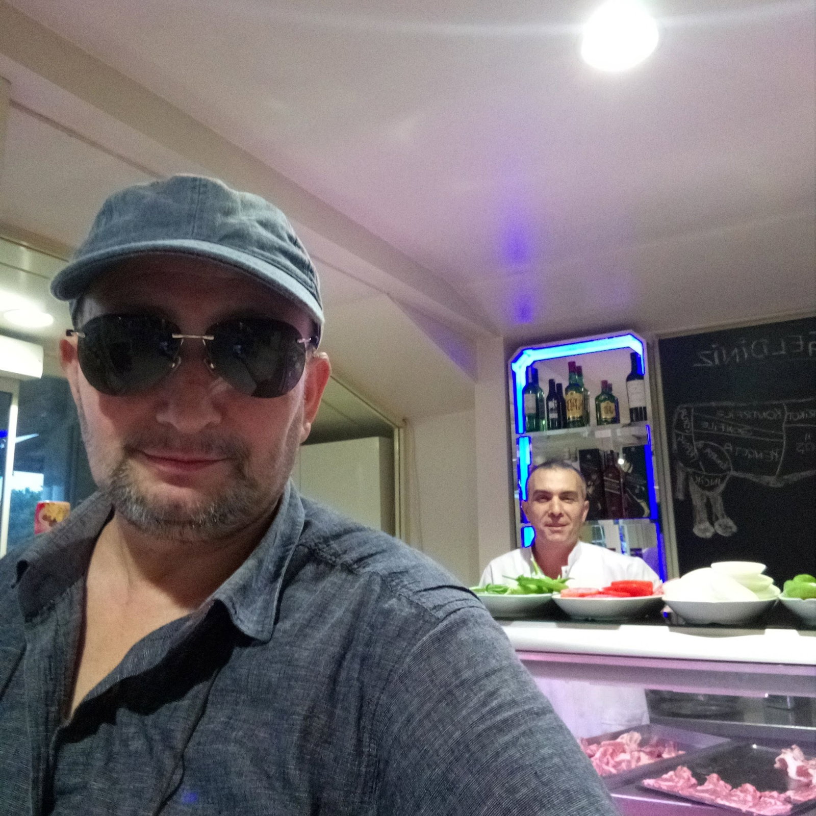 Hükümdar Sofrası Bakırköy Aile Mangalbaşı Et Lokantası