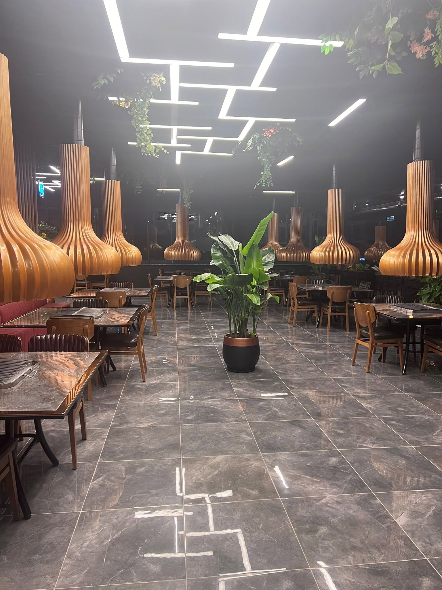 Hükümdar Sofrası Bakırköy Aile Mangalbaşı Et Lokantası