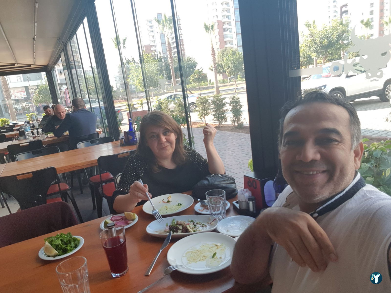 Adana Okka Et Kebap & Pirzola & Steak & Tavuk & Fındık Lahmacun & Humus Restoran