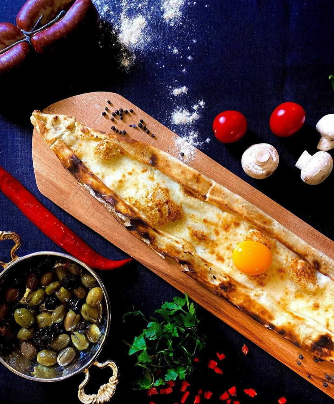 Adana Okka Et Kebap & Pirzola & Steak & Tavuk & Fındık Lahmacun & Humus Restoran