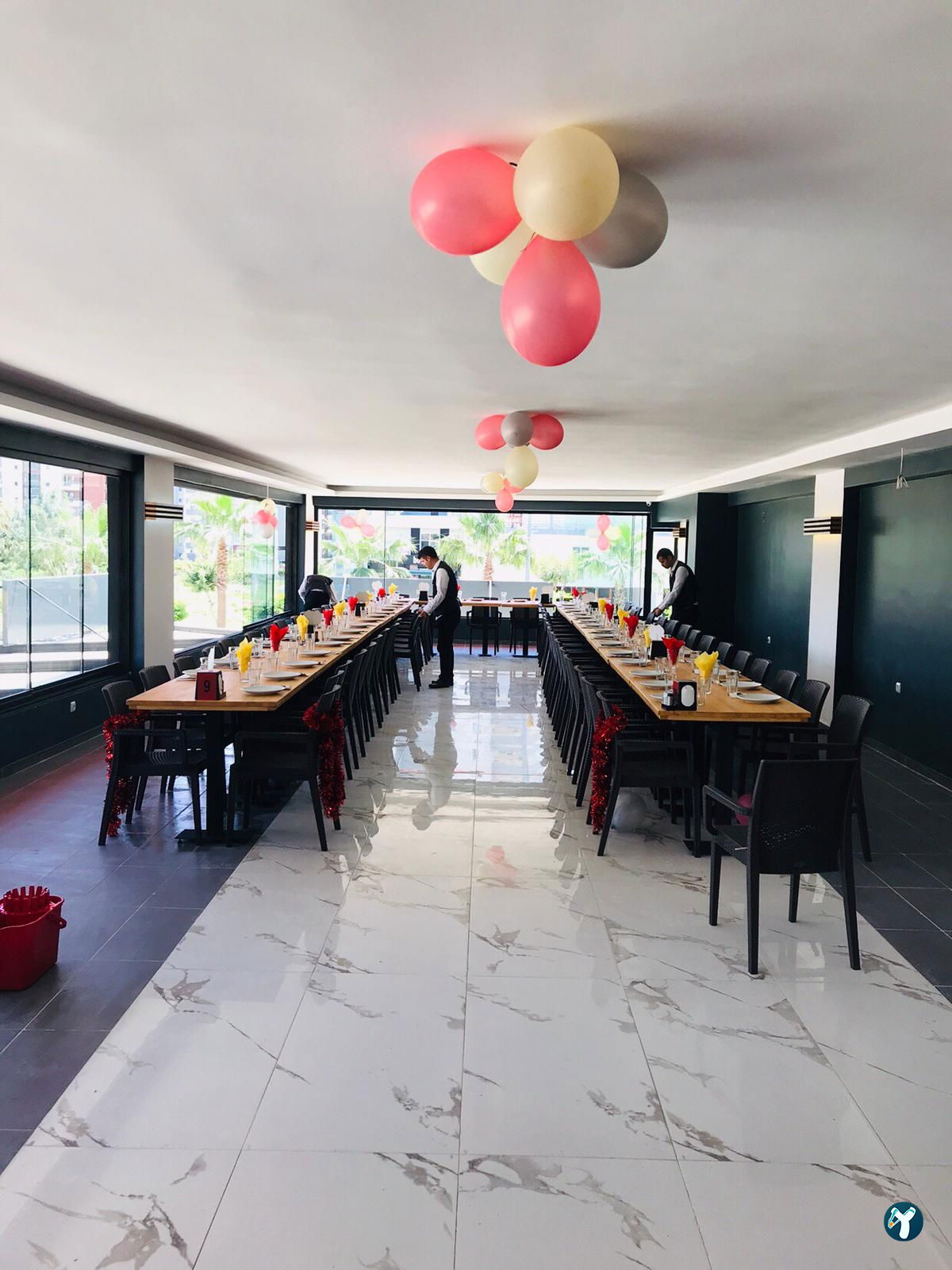 Adana Okka Et Kebap & Pirzola & Steak & Tavuk & Fındık Lahmacun & Humus Restoran