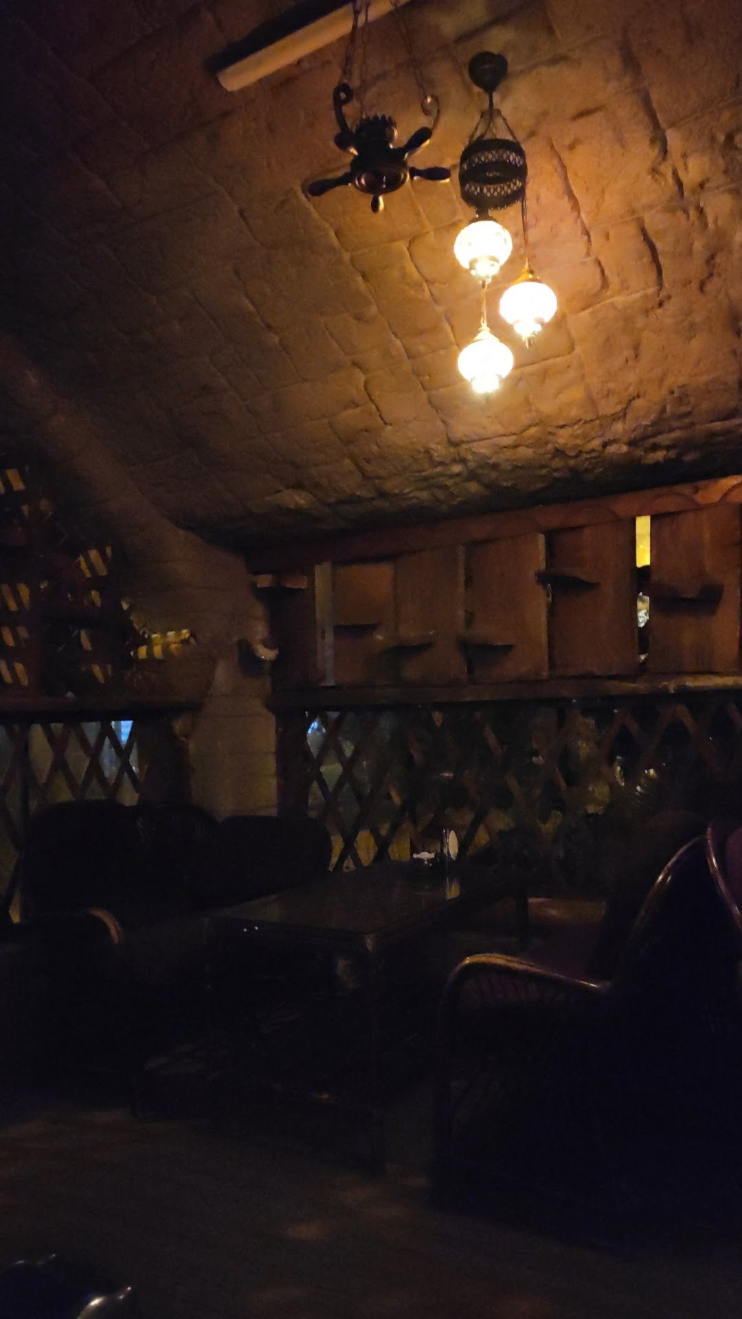 Esinti Cafe, Atakum Nargile Cafe