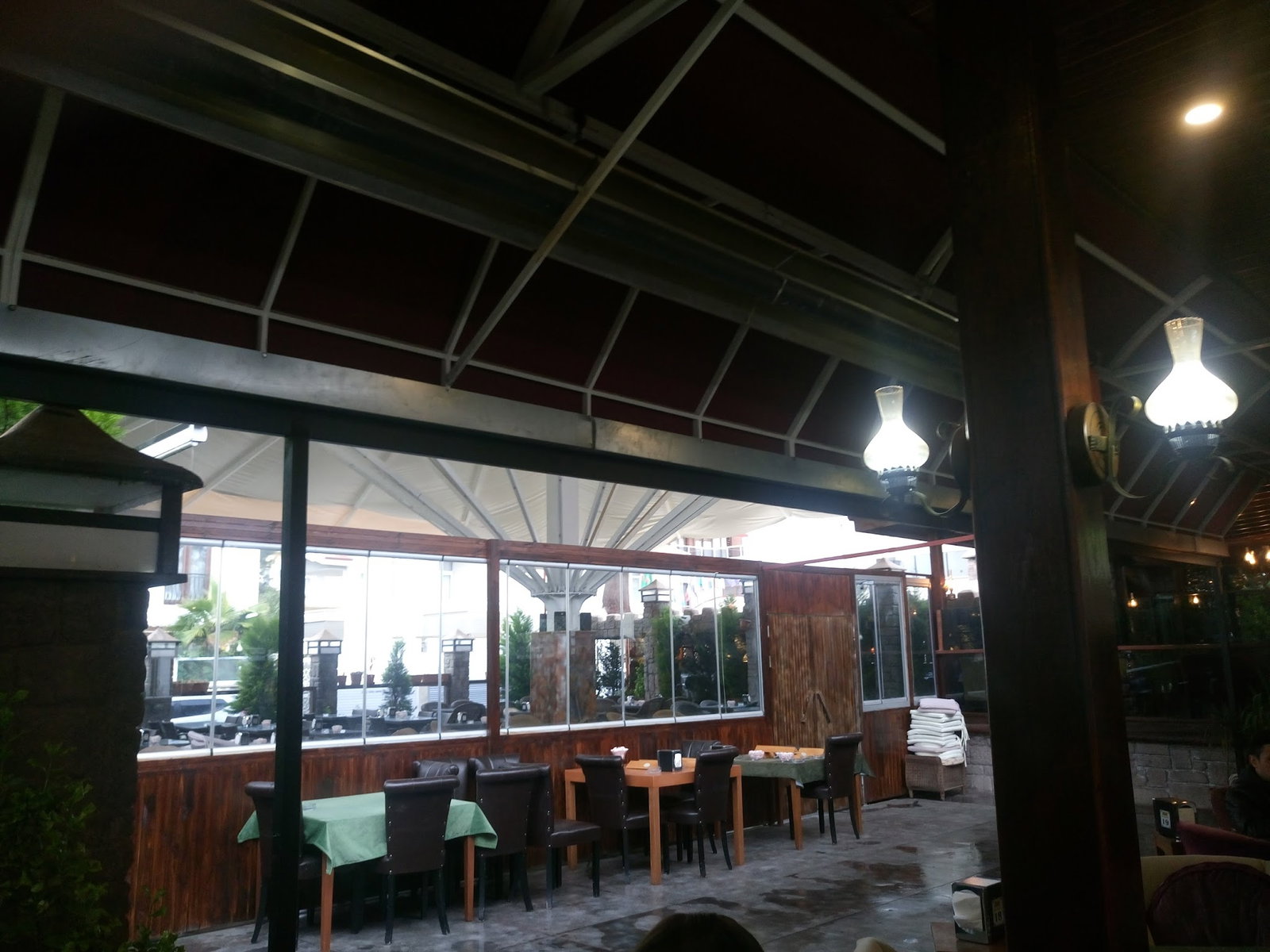 Esinti Cafe, Atakum Nargile Cafe