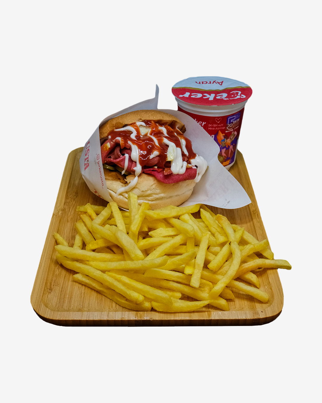 Çemberde Yumurtalı Sandviç Menü