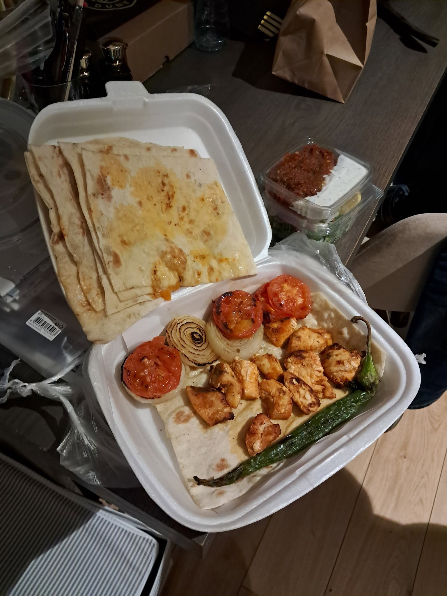 Karacasu'Lu İpek Pide Salonu