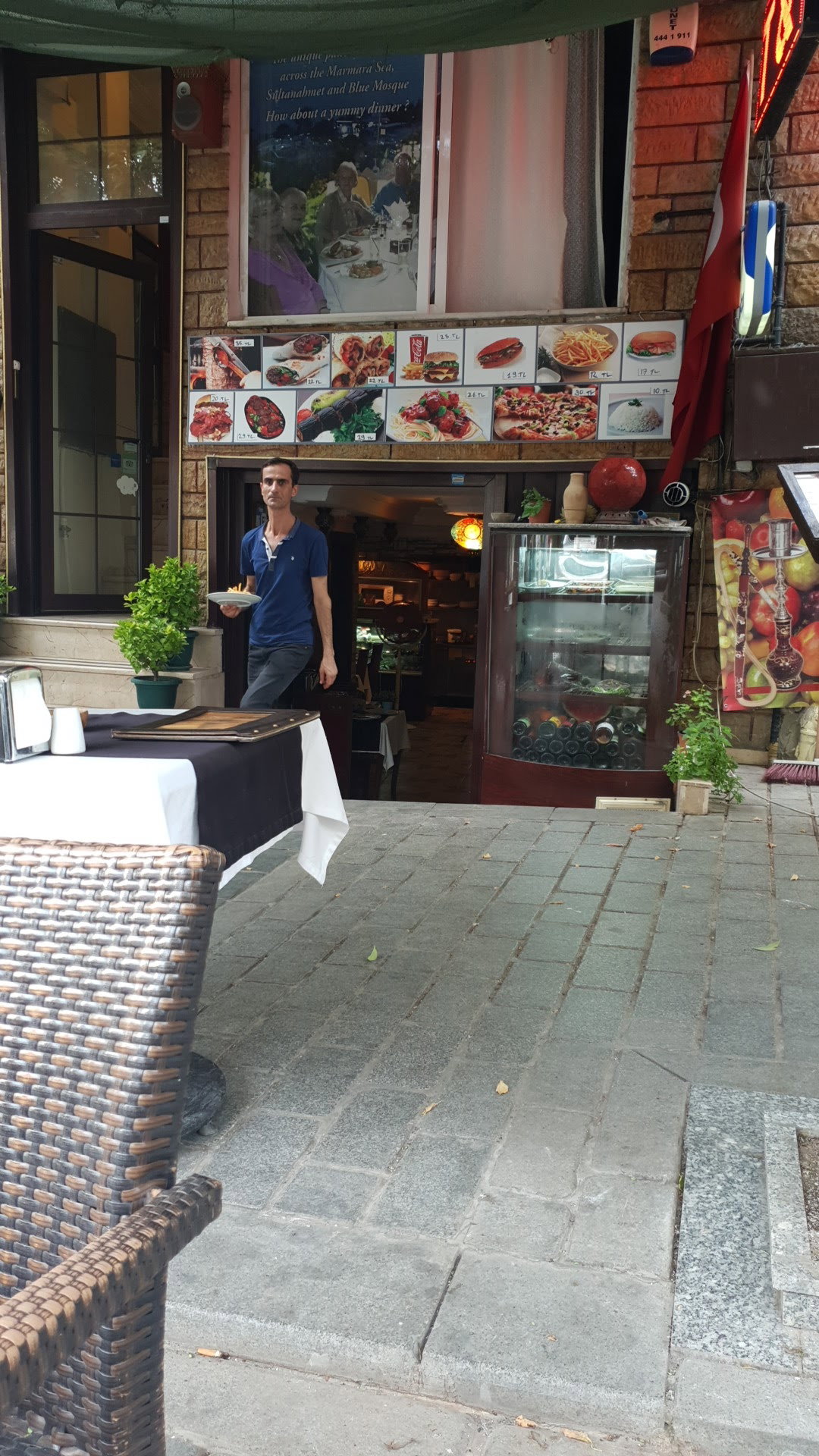 Şafak Restaurant & Pub