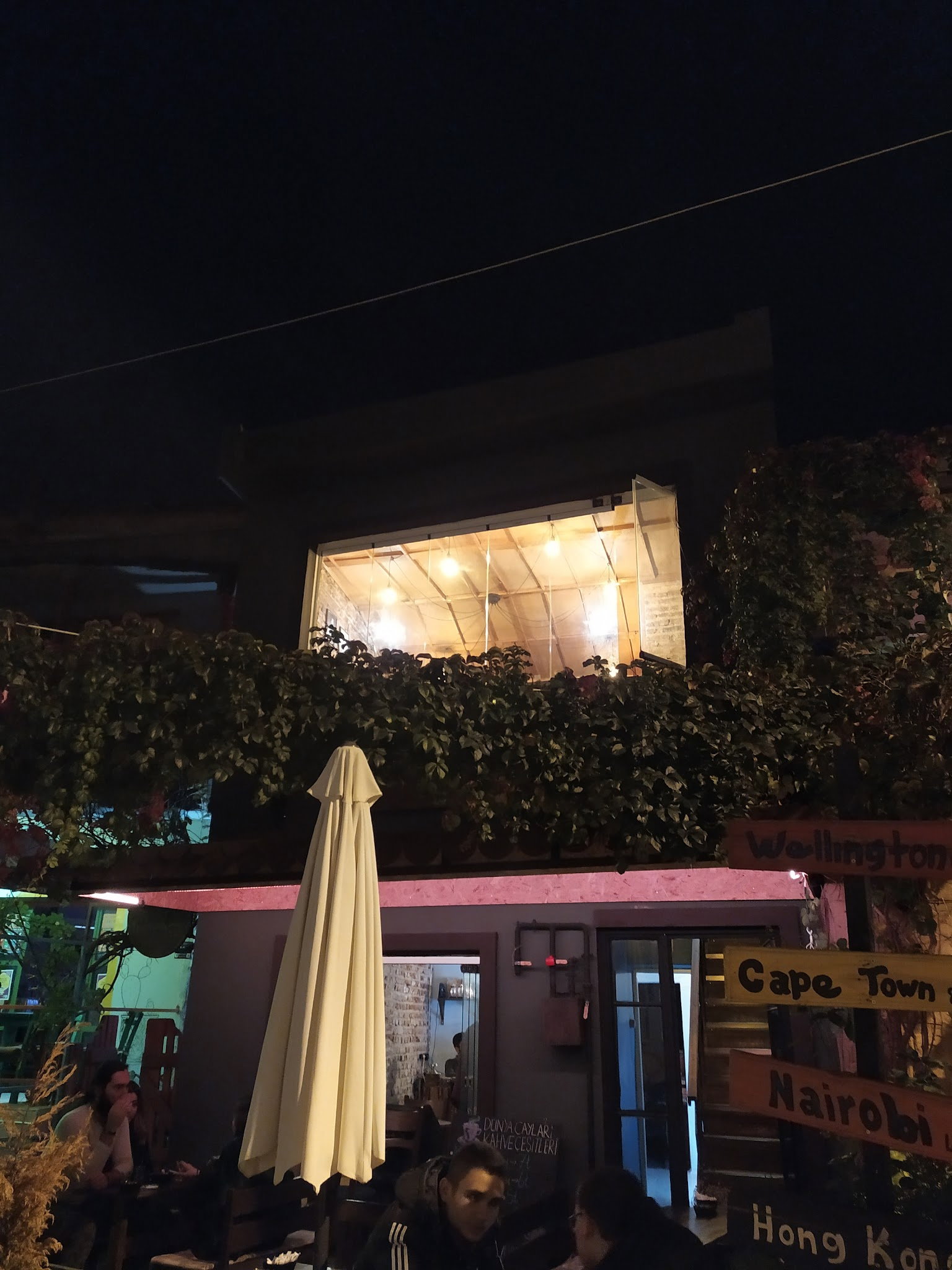 Akdeniz Cafe