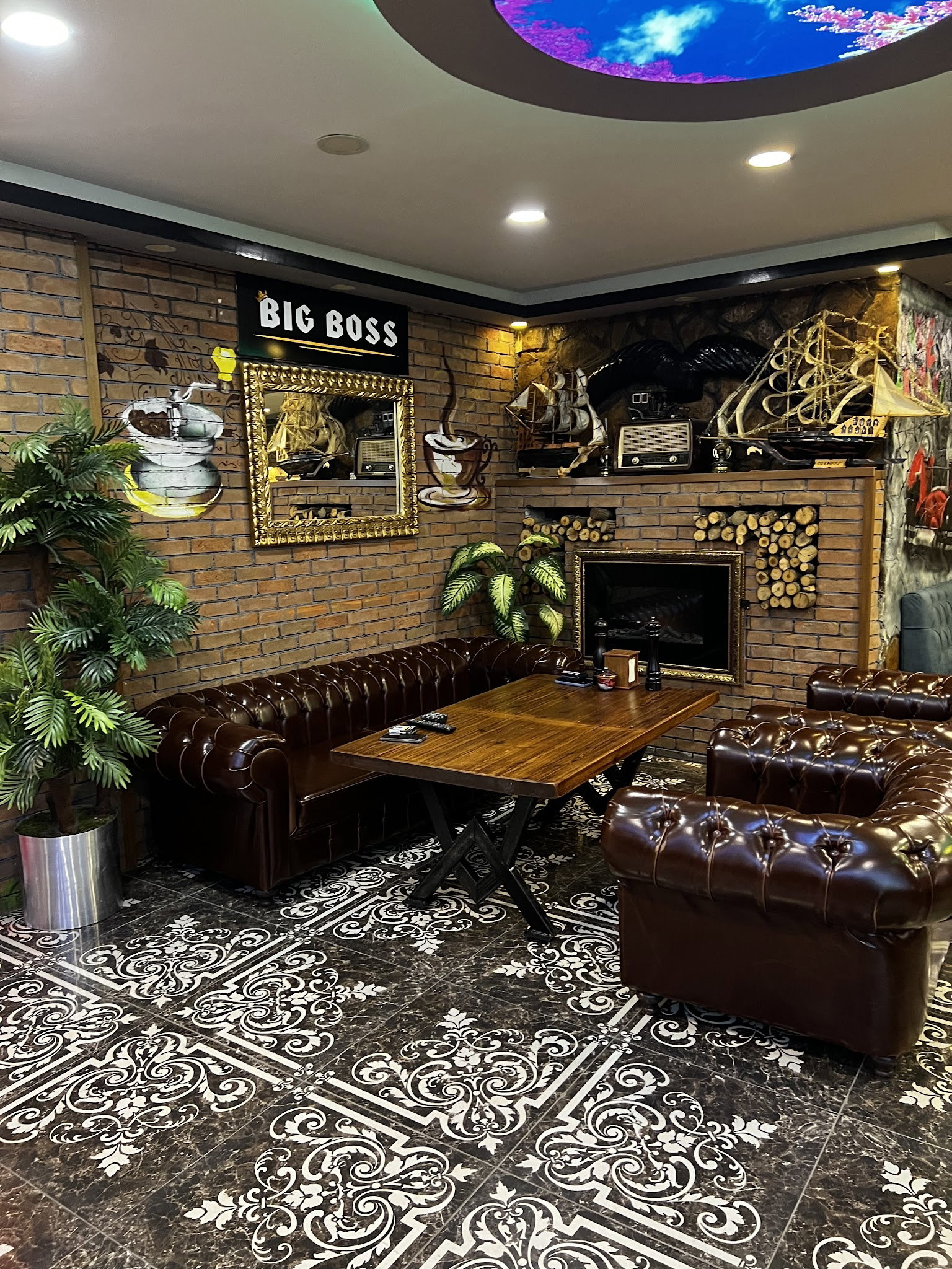 Big Boss Cafe