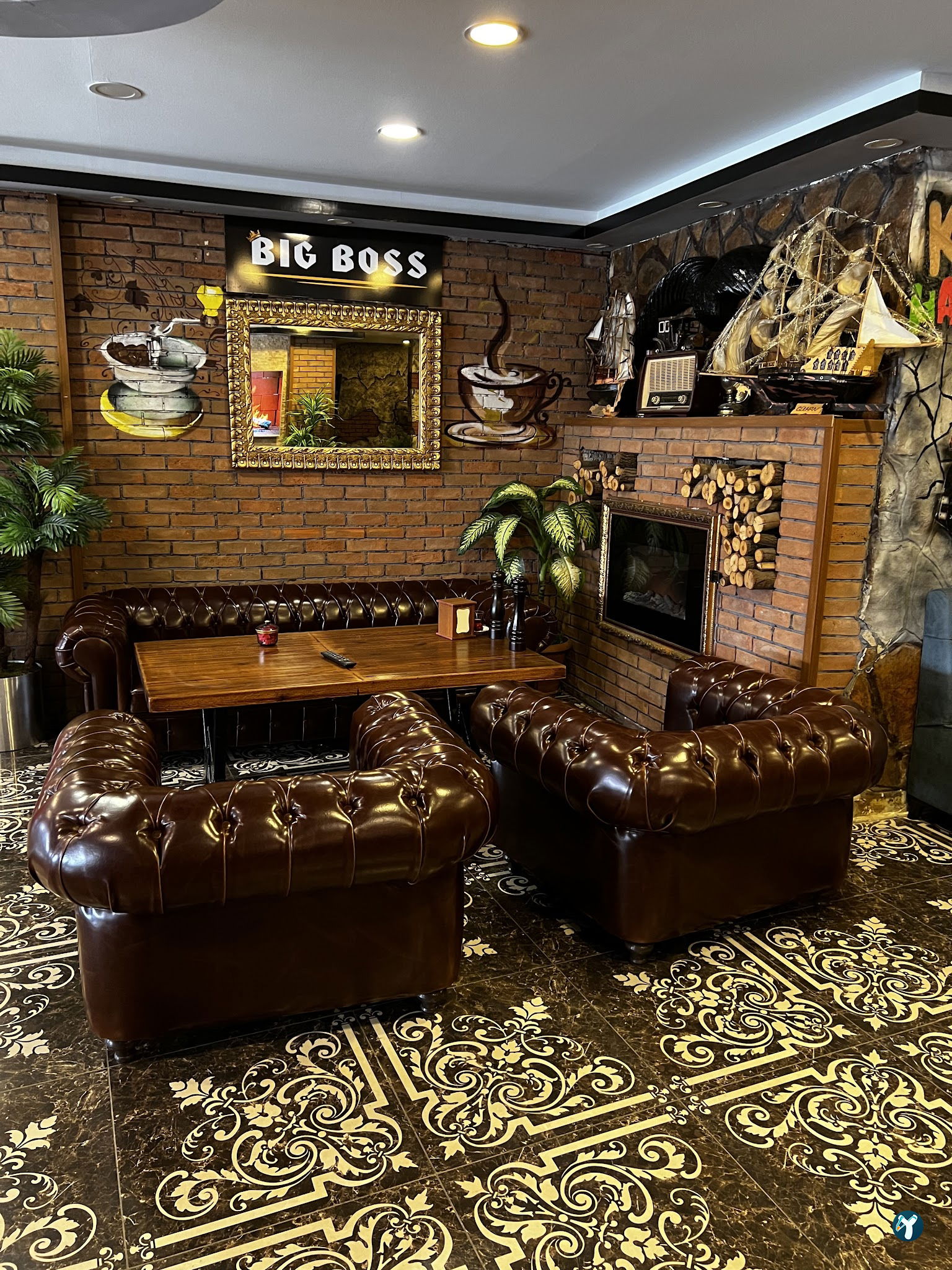 Big Boss Cafe