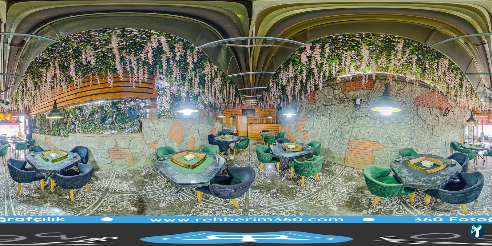 Big Boss Cafe