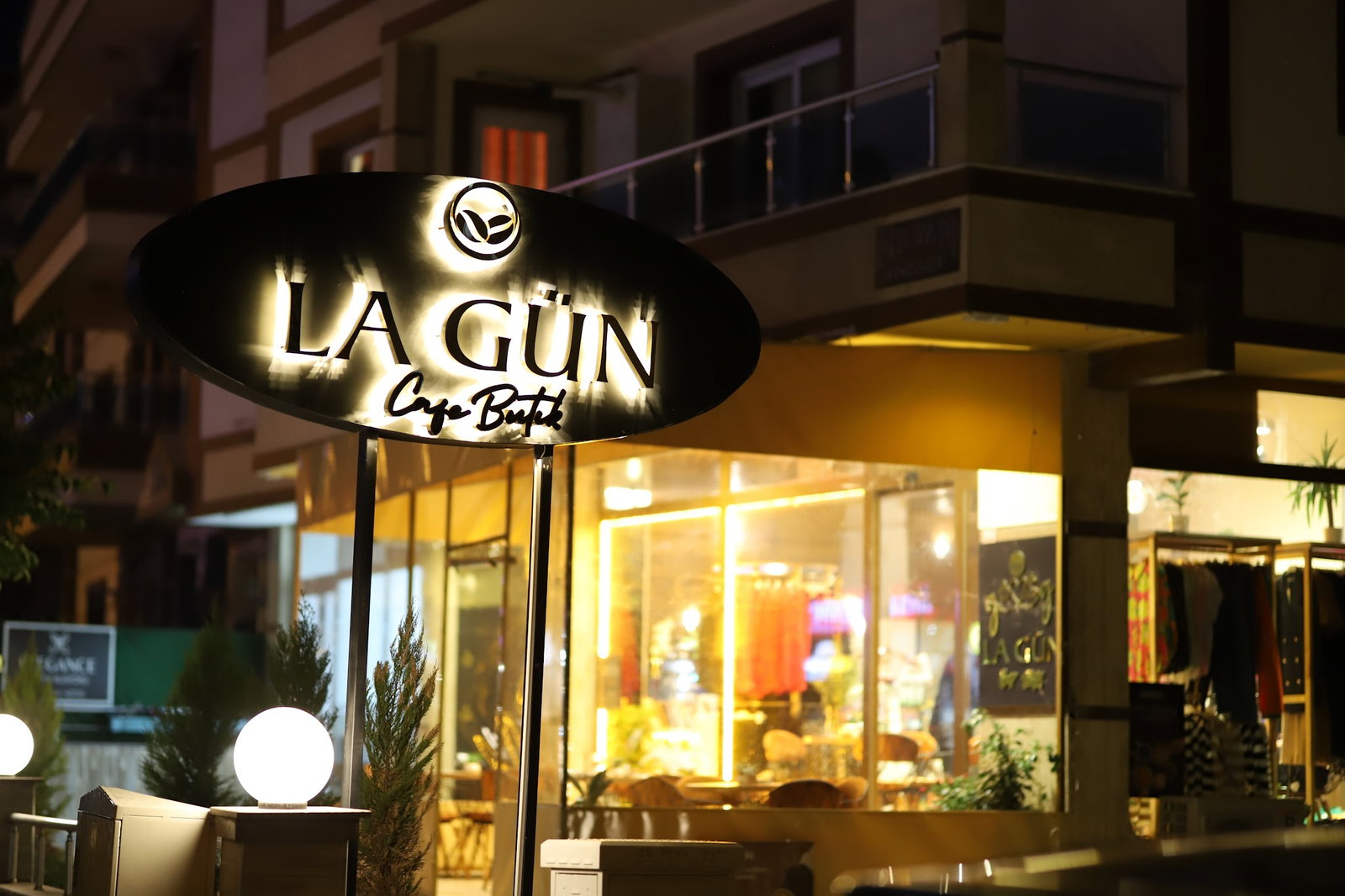 Lagün Moda. Cafe. Patisserie