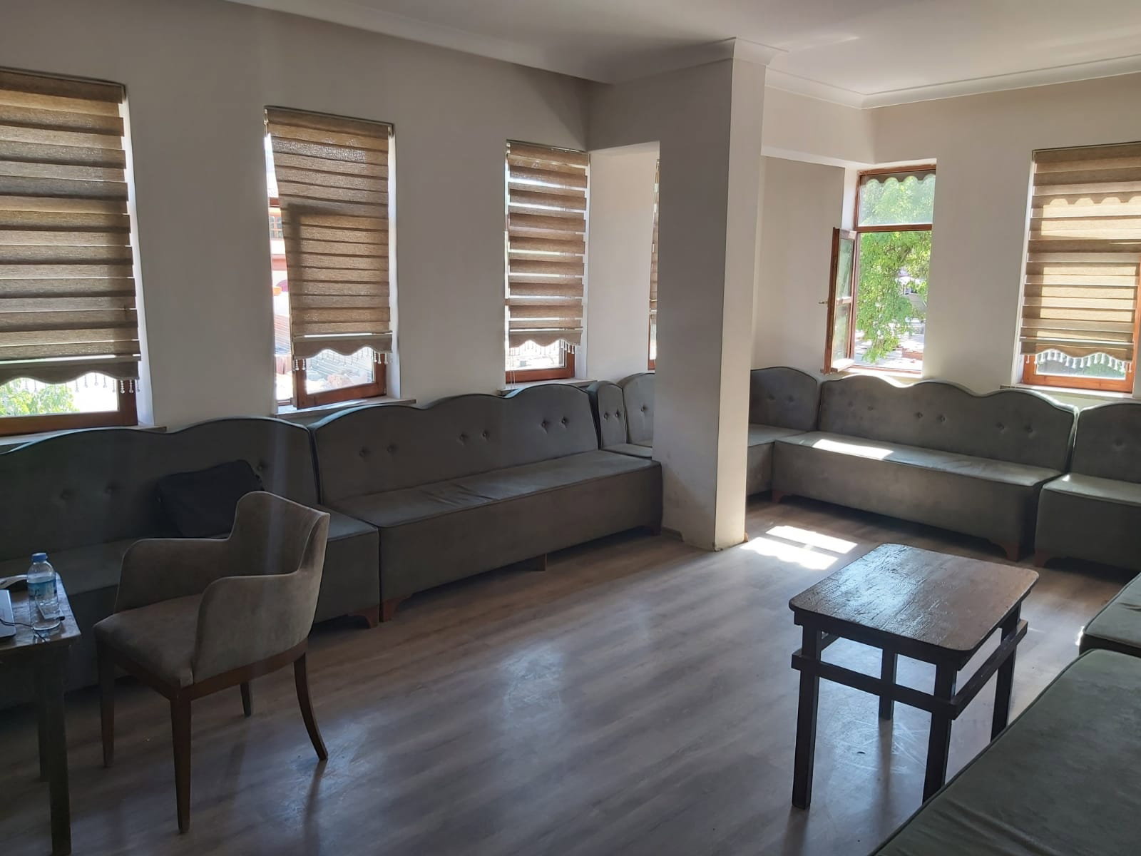 Osmanlı Konağı Ve Nargile Kafe