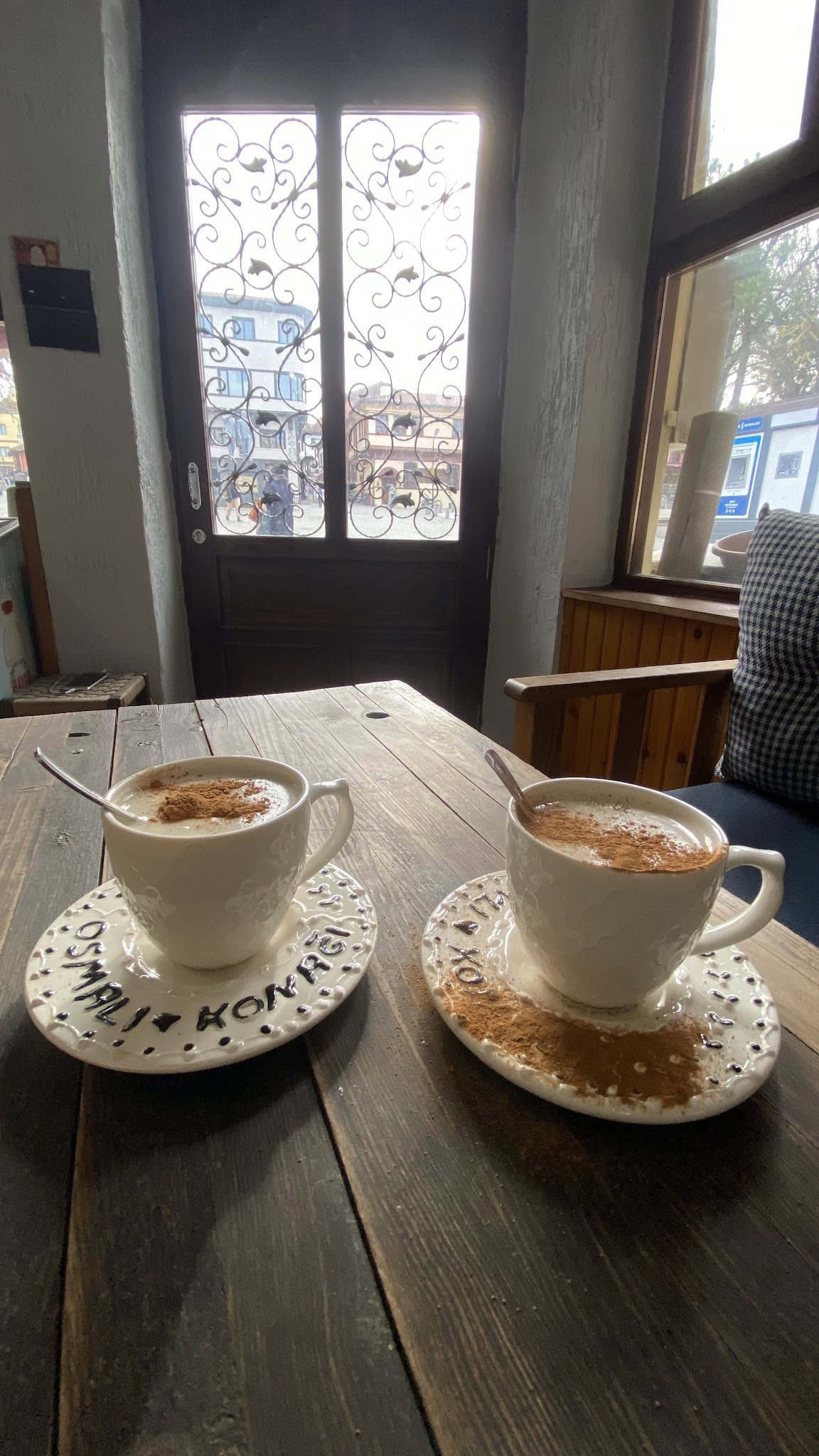 Osmanlı Konağı Ve Nargile Kafe