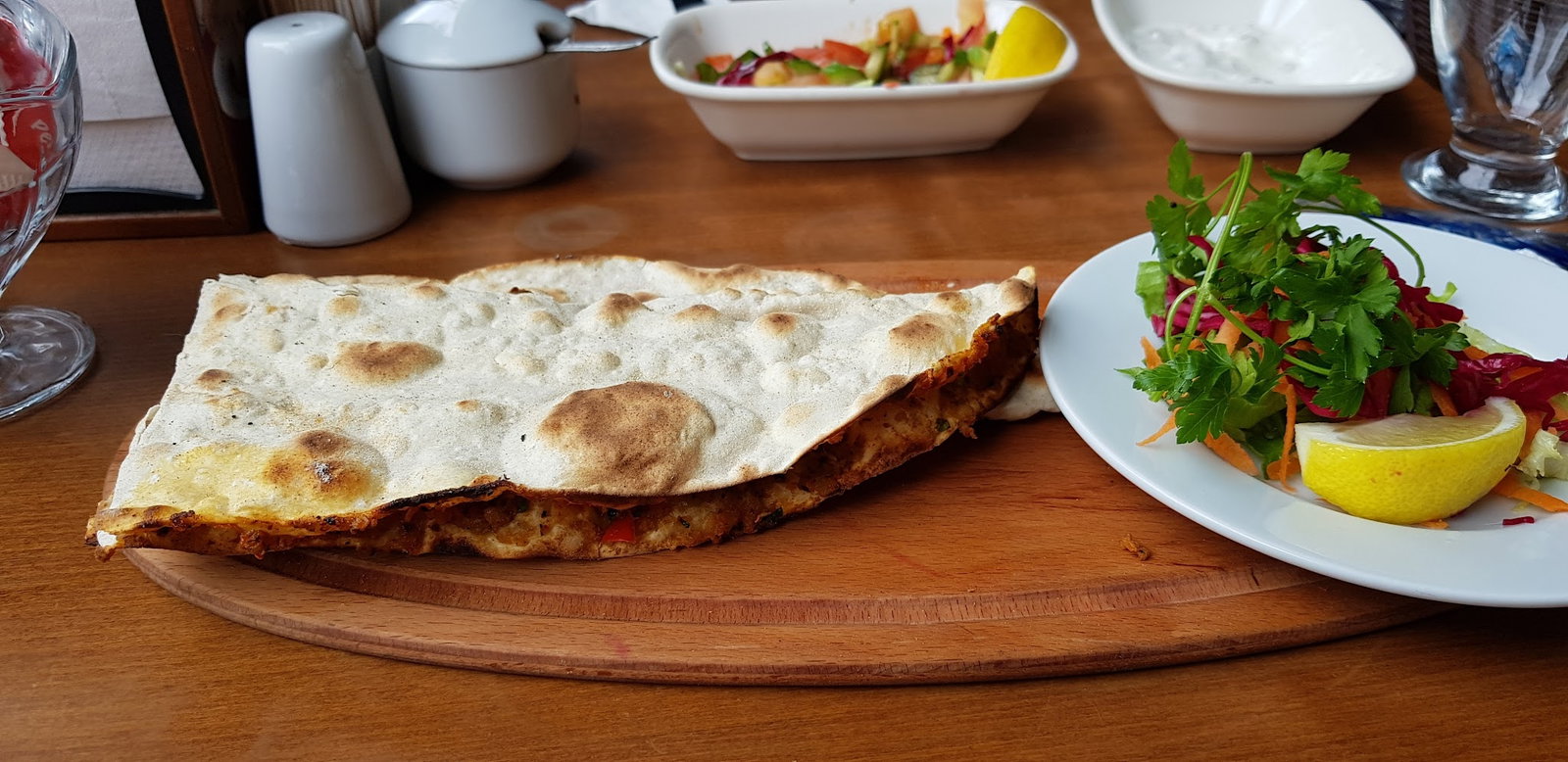 Kayalar Döner