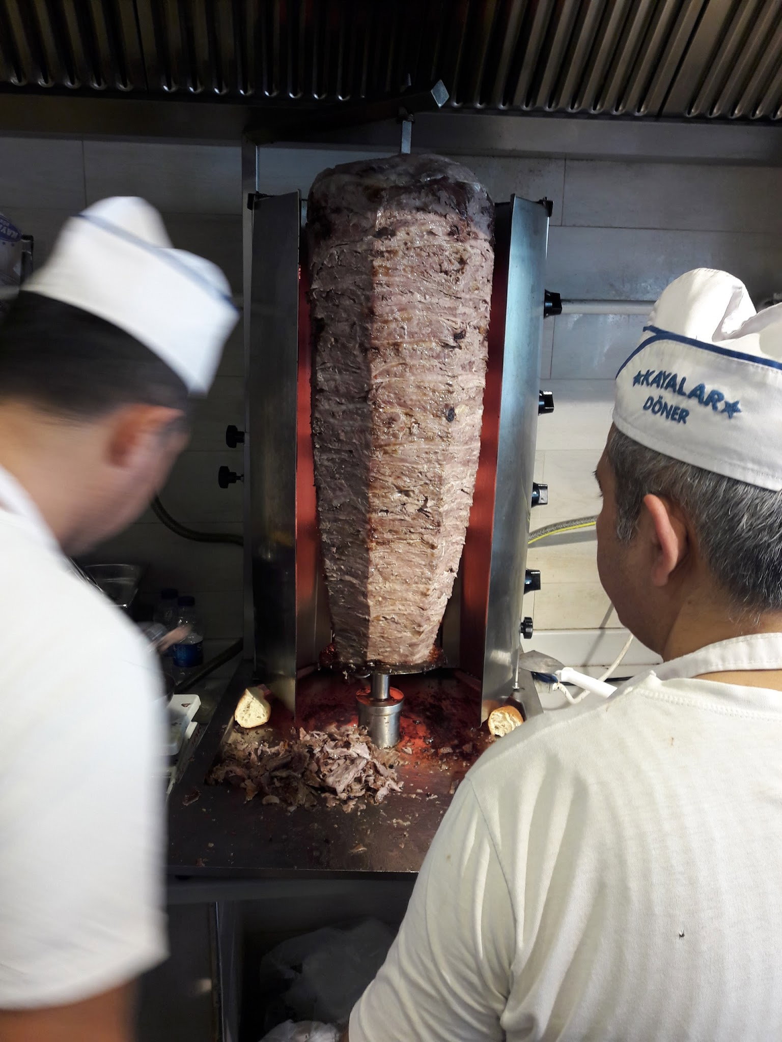 Kayalar Döner