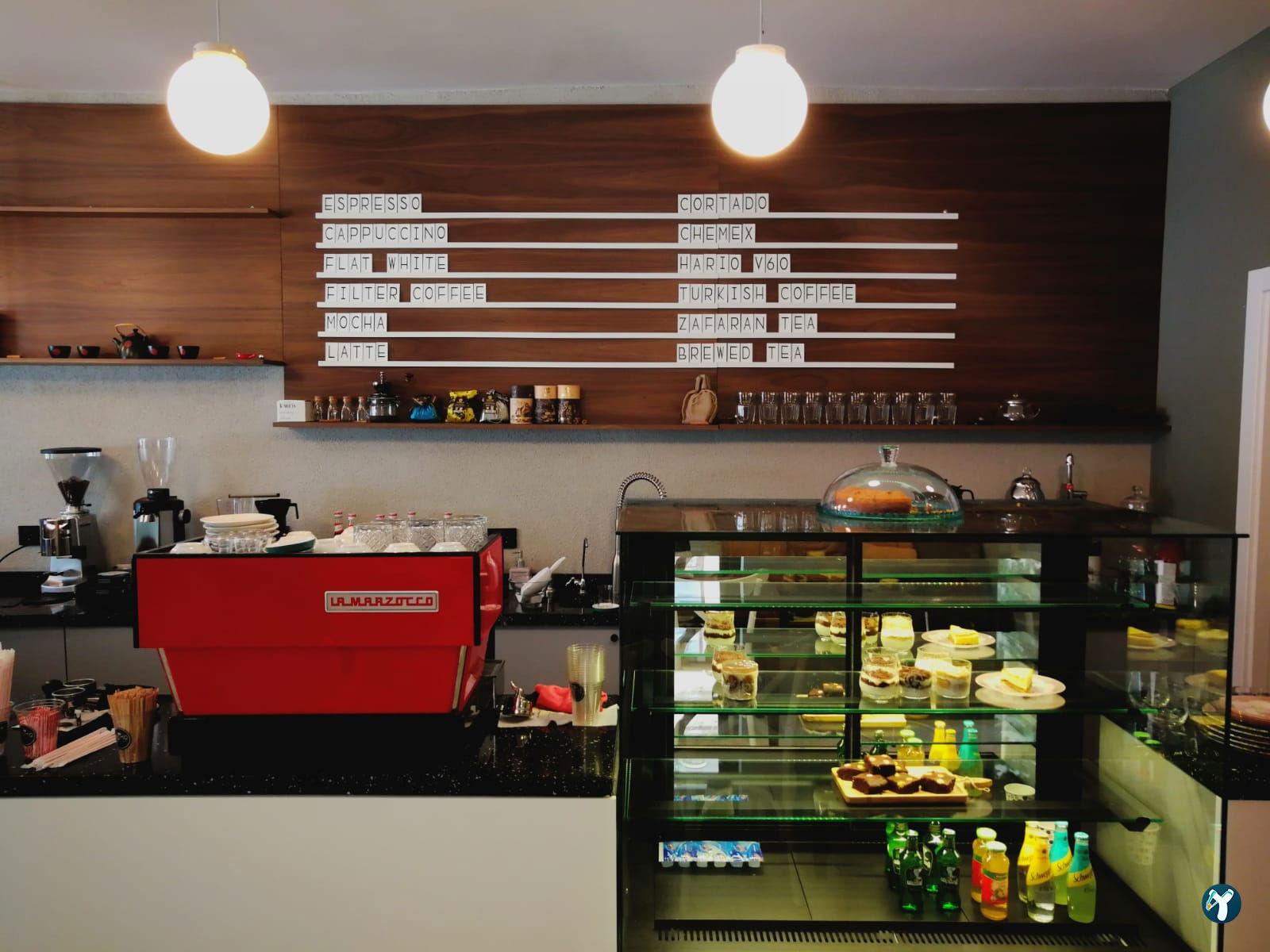Momo Coffee House