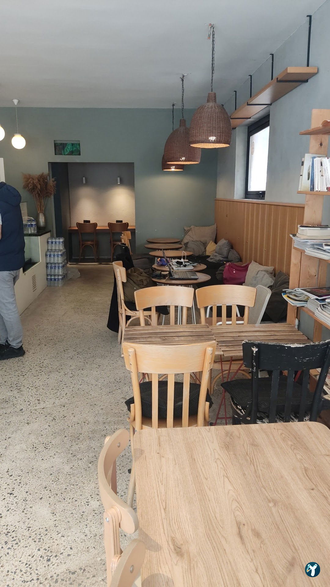 Momo Coffee House