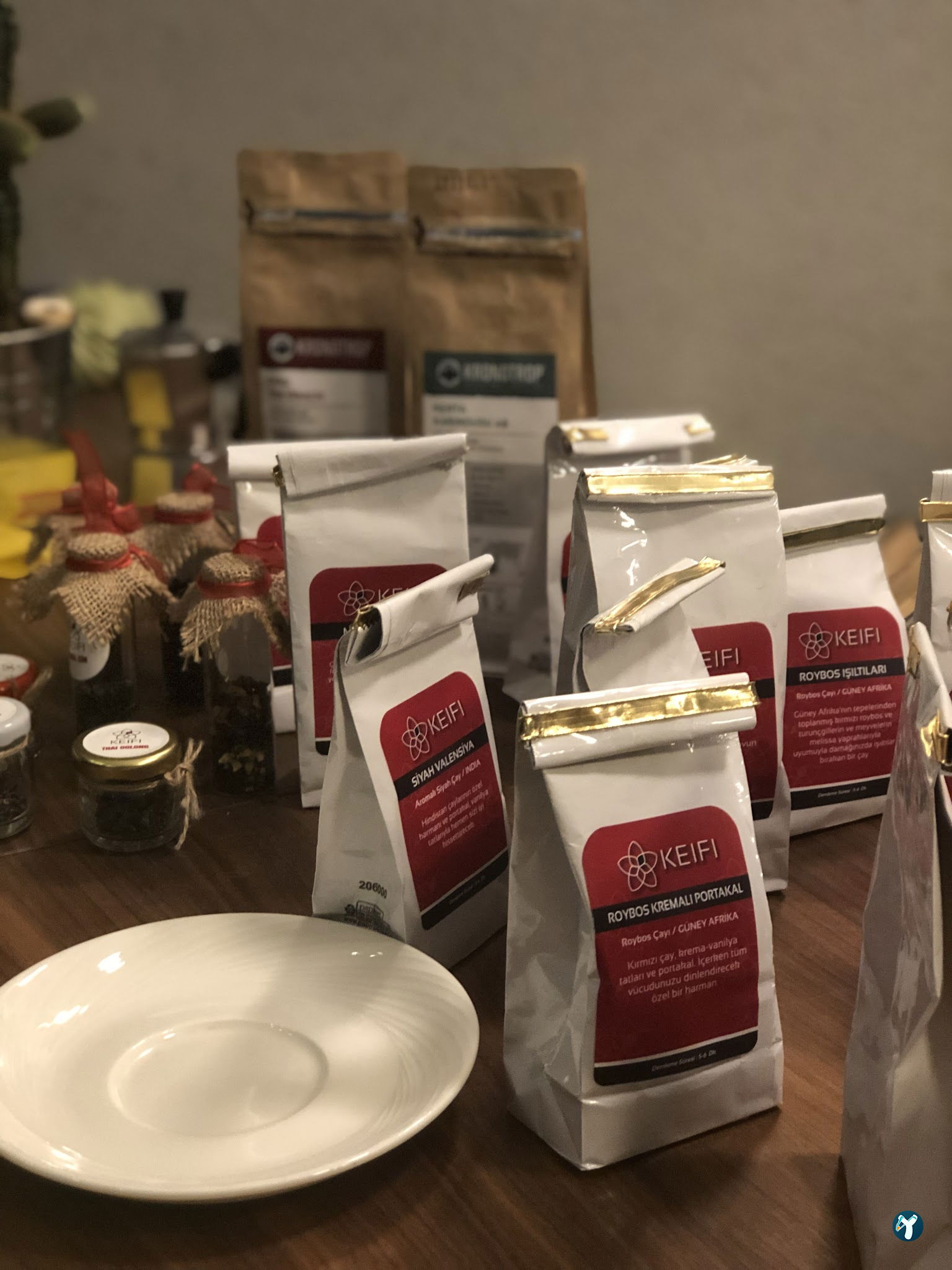 Momo Coffee House