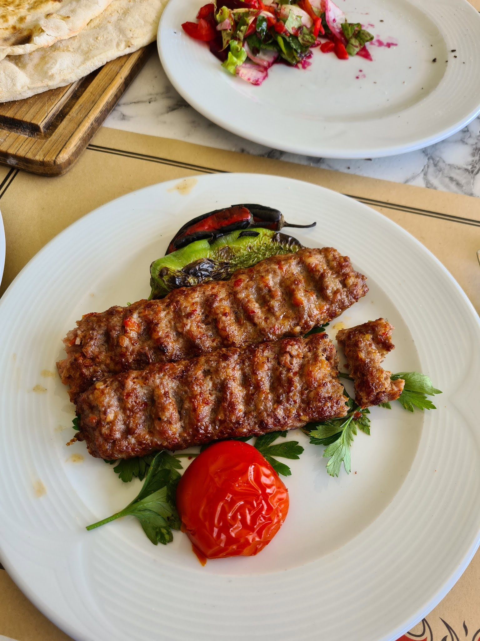 Halil Usta Et-Mangal