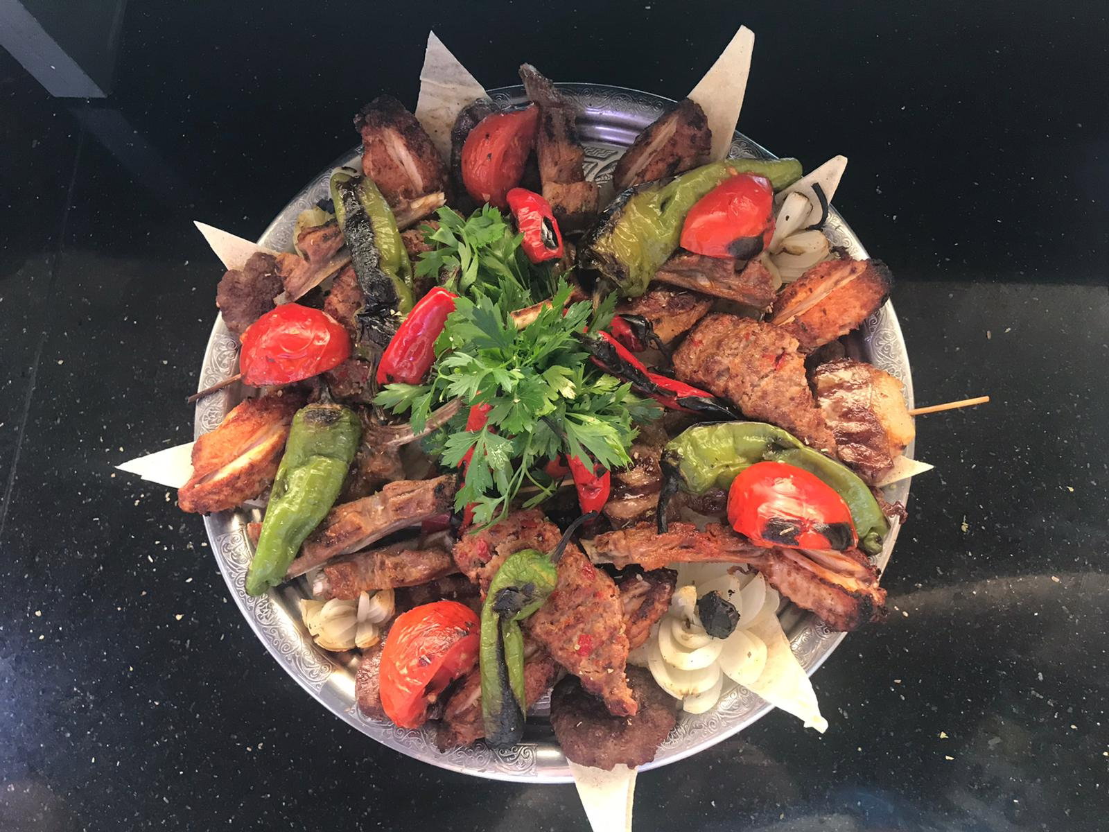 Halil Usta Et-Mangal