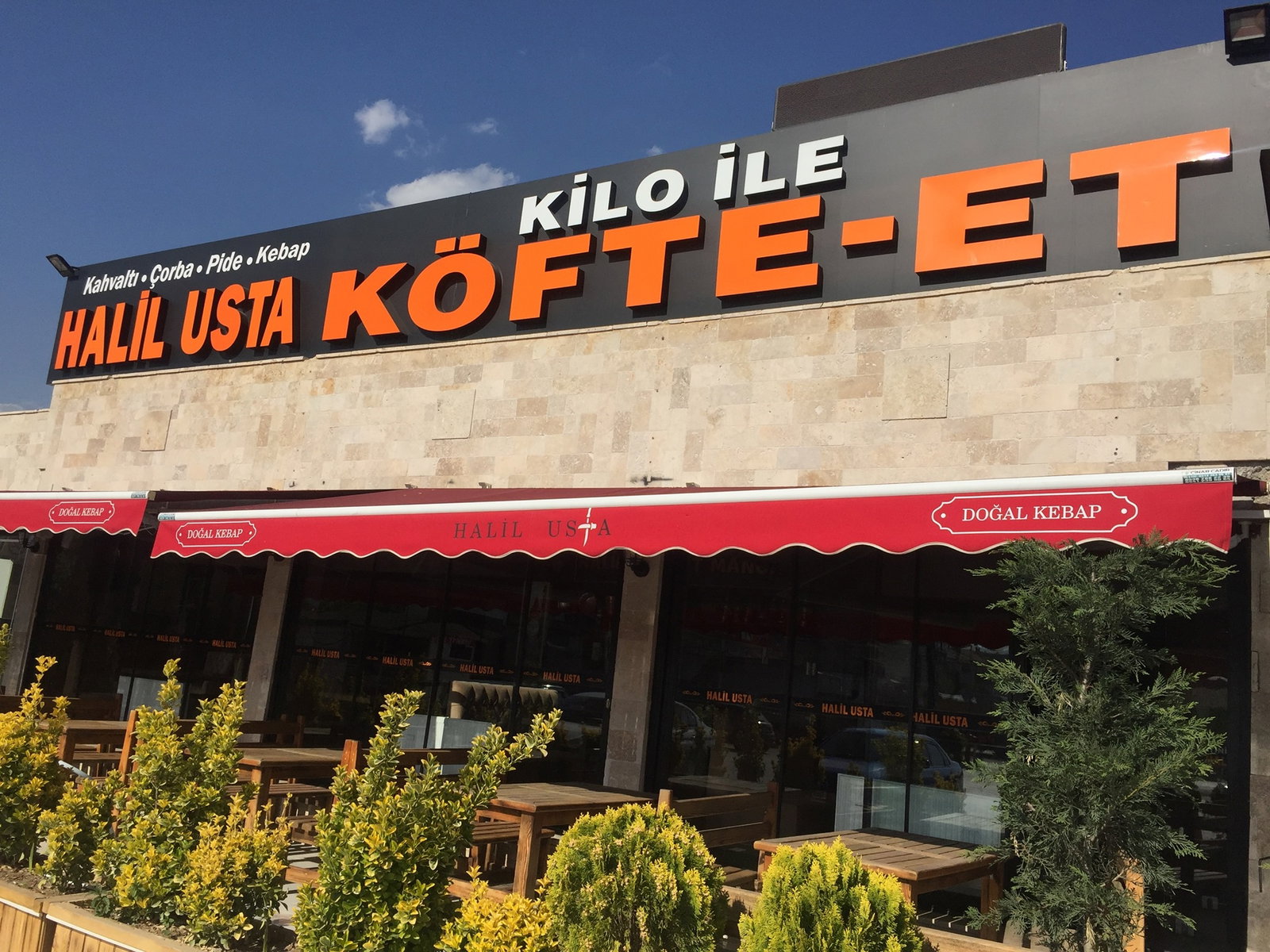 Halil Usta Et-Mangal