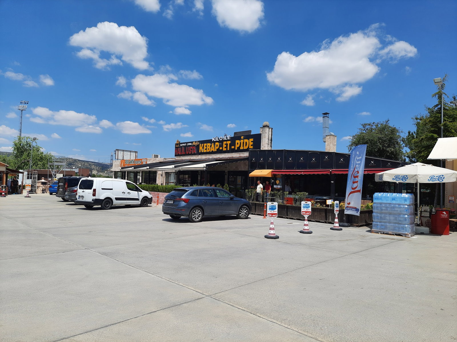 Halil Usta Et-Mangal