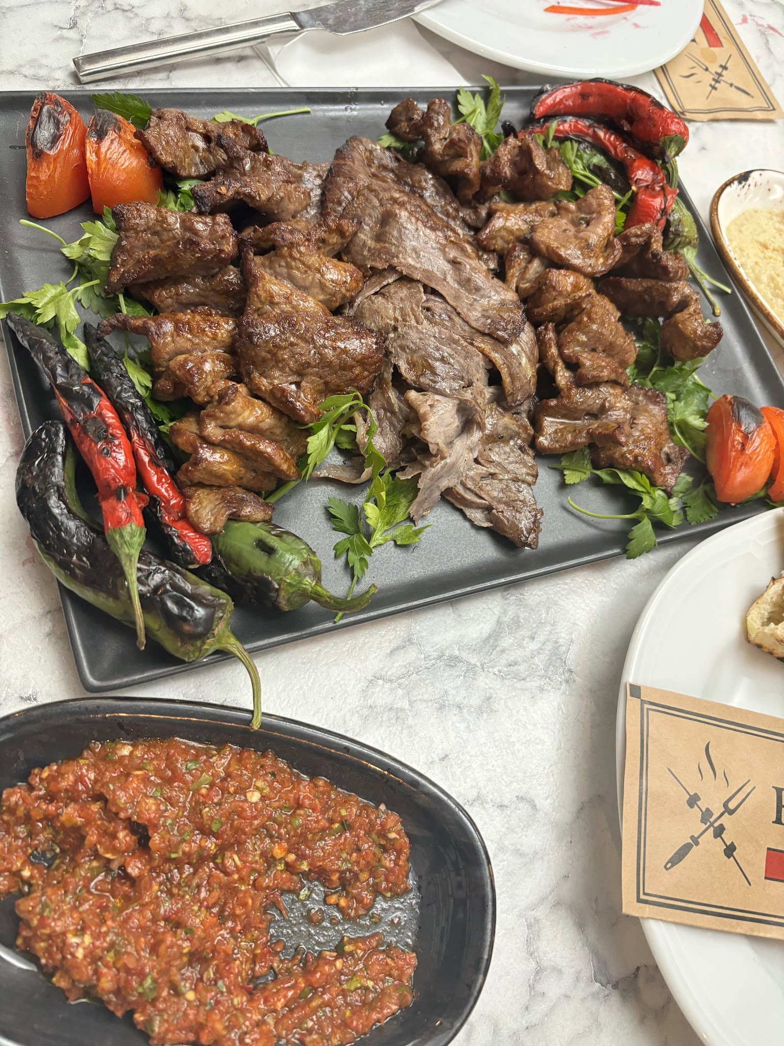 Halil Usta Et-Mangal