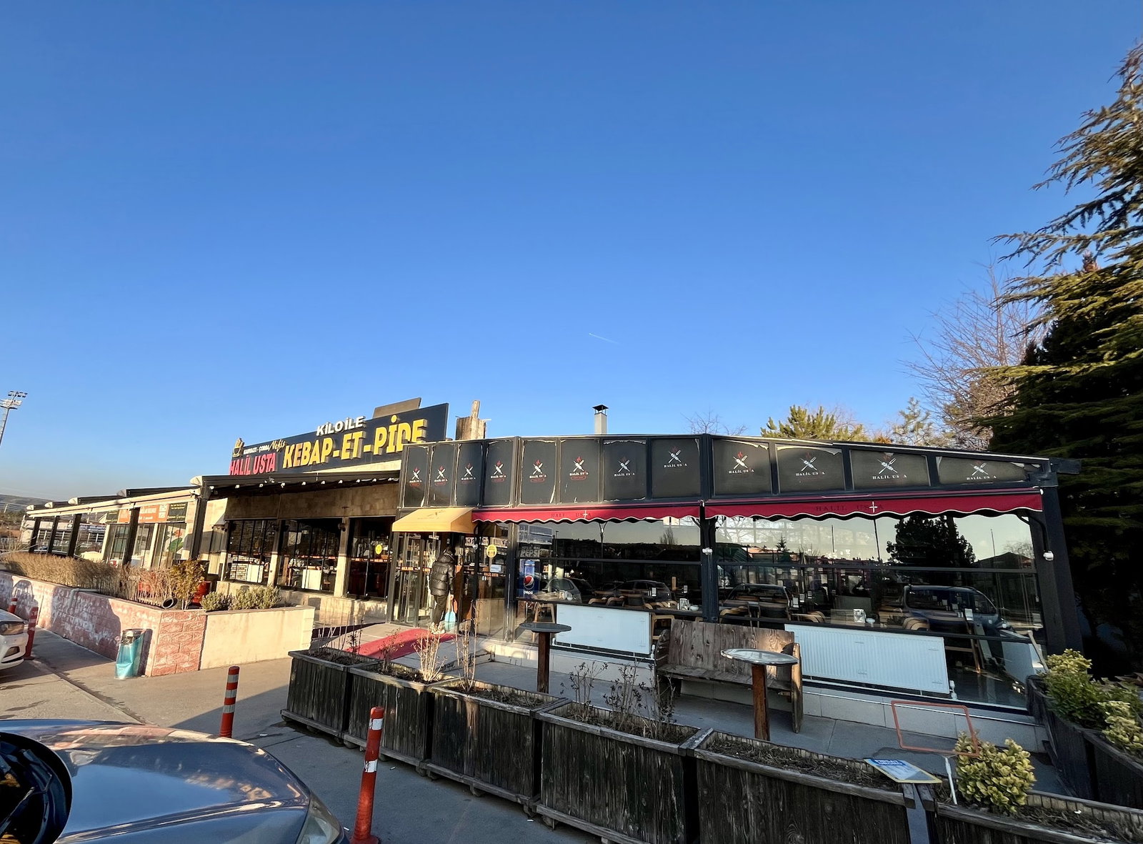 Halil Usta Et-Mangal