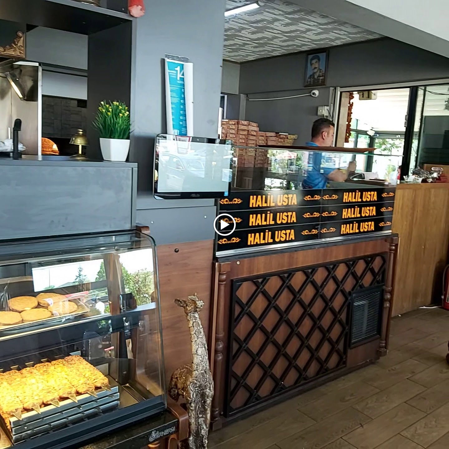 Halil Usta Et-Mangal