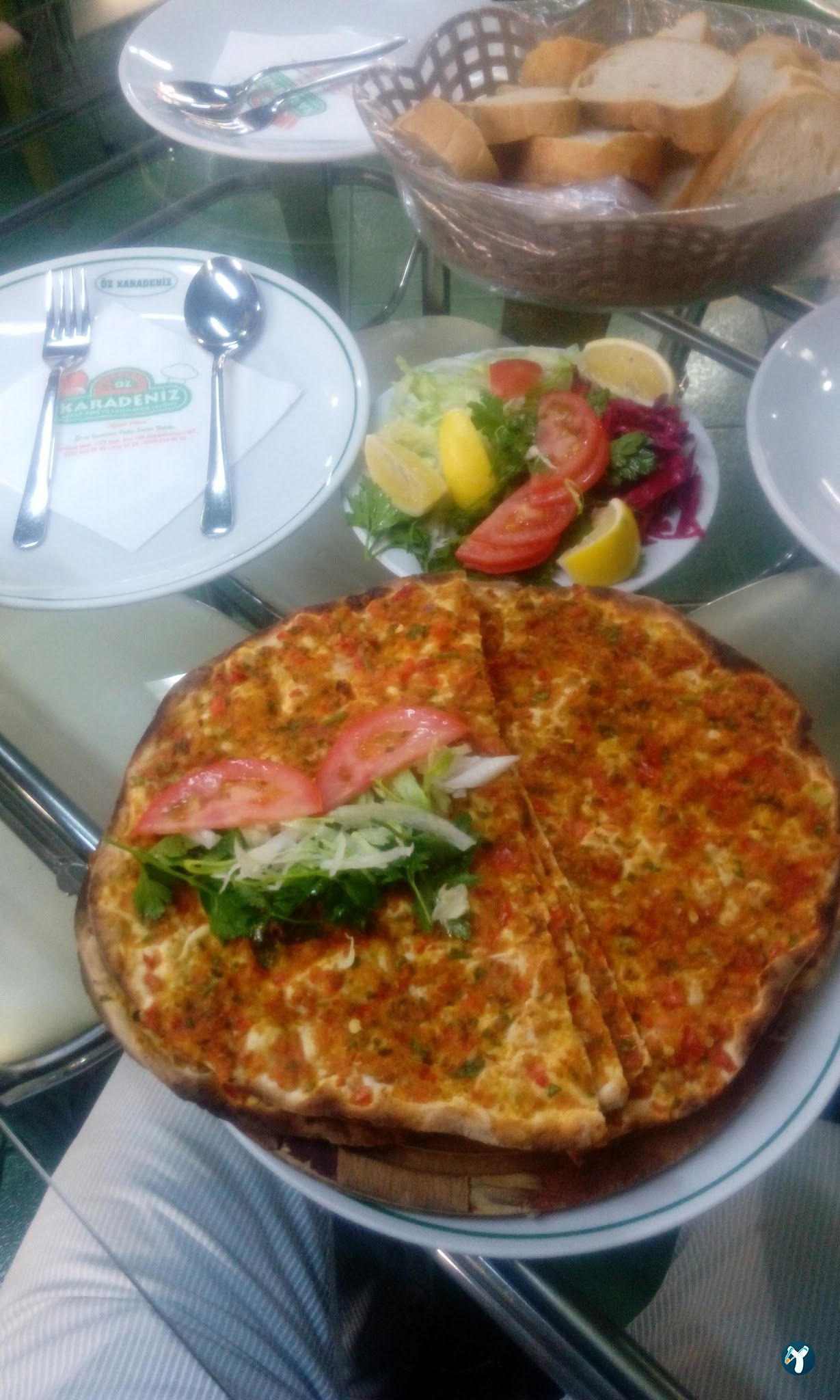 Öz Karadeniz Pide Kebap Lahmacun Salonu