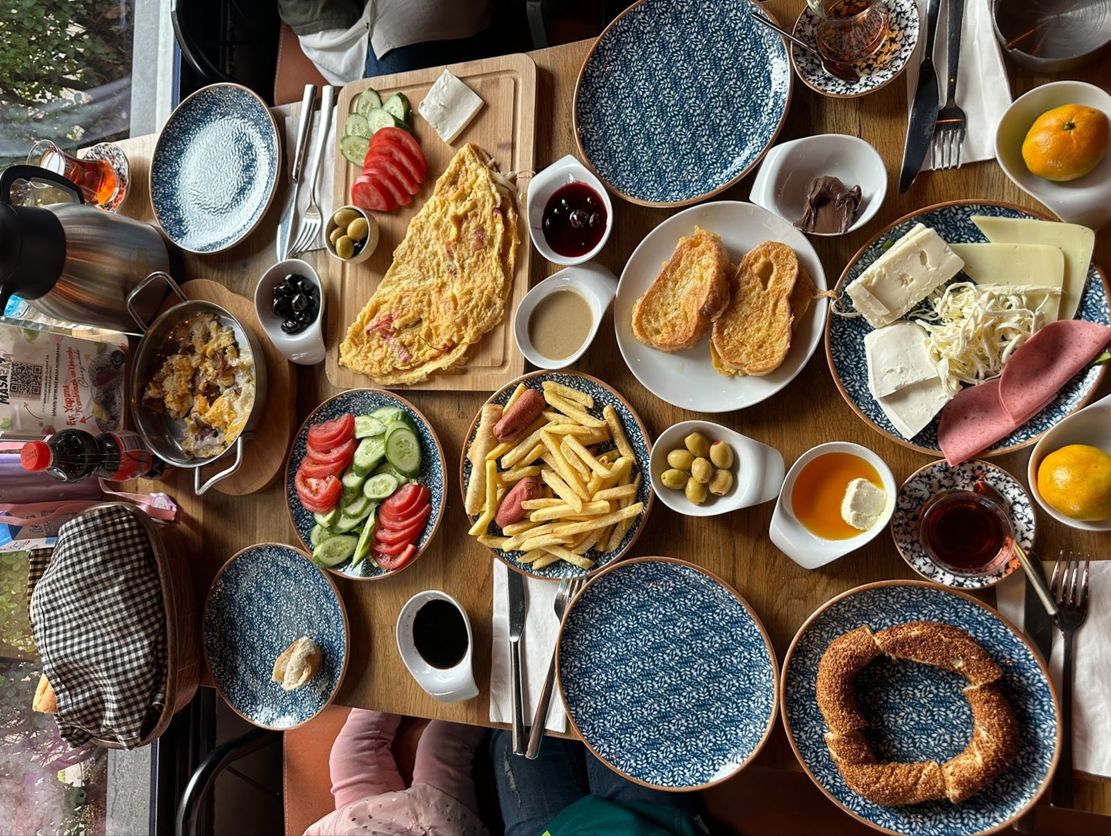 Elma Cafe&Bistro - Eskişehir Serpme Kahvaltı Mekanı