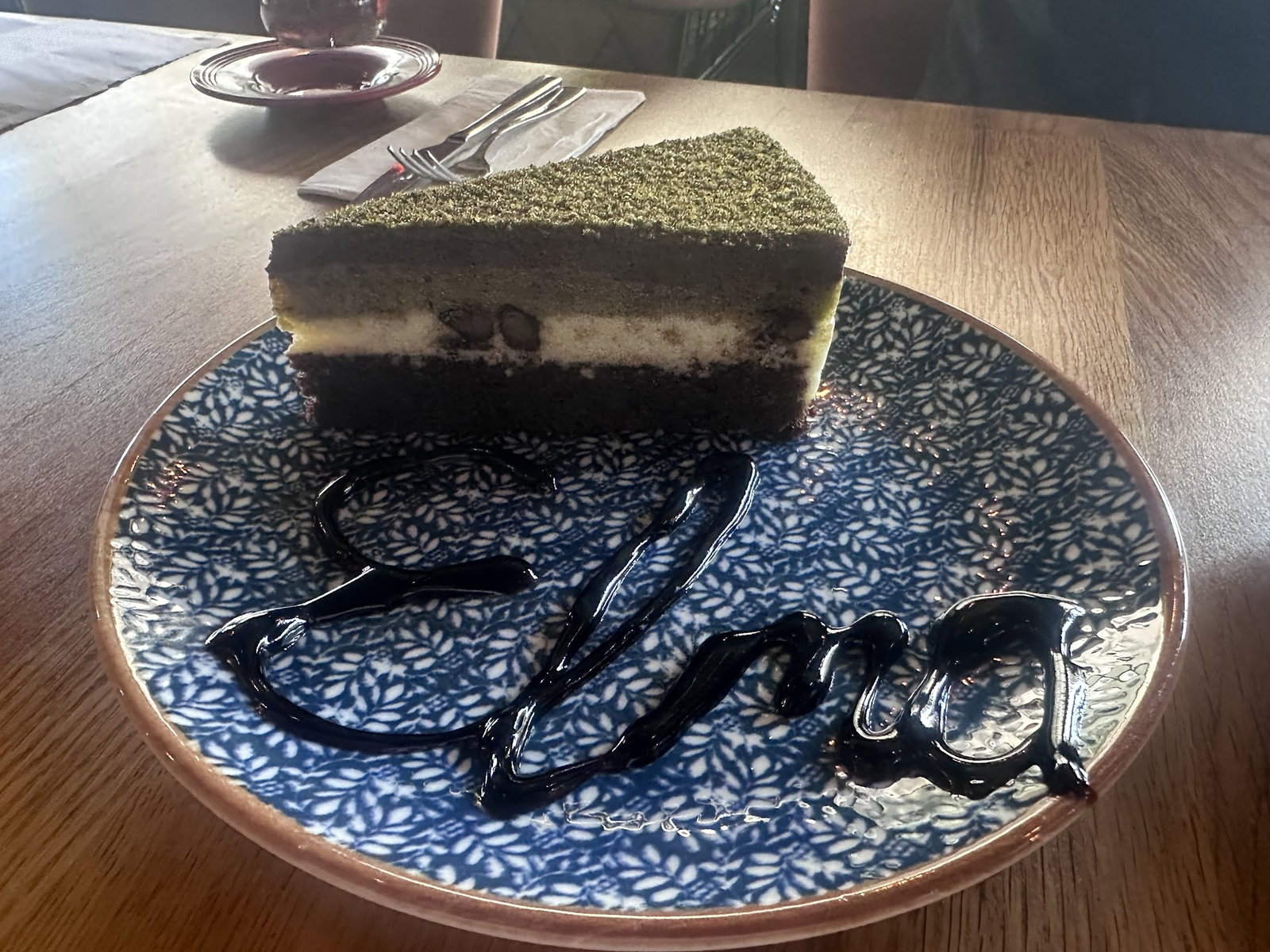 Elma Cafe&Bistro - Eskişehir Serpme Kahvaltı Mekanı