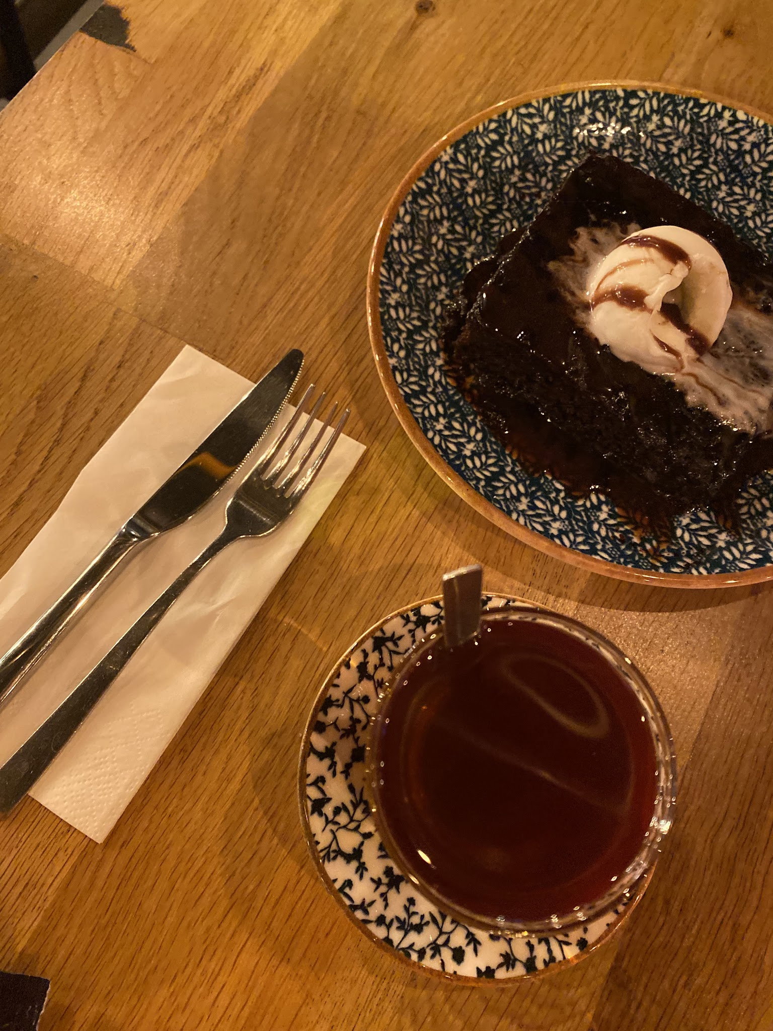 Elma Cafe&Bistro - Eskişehir Serpme Kahvaltı Mekanı