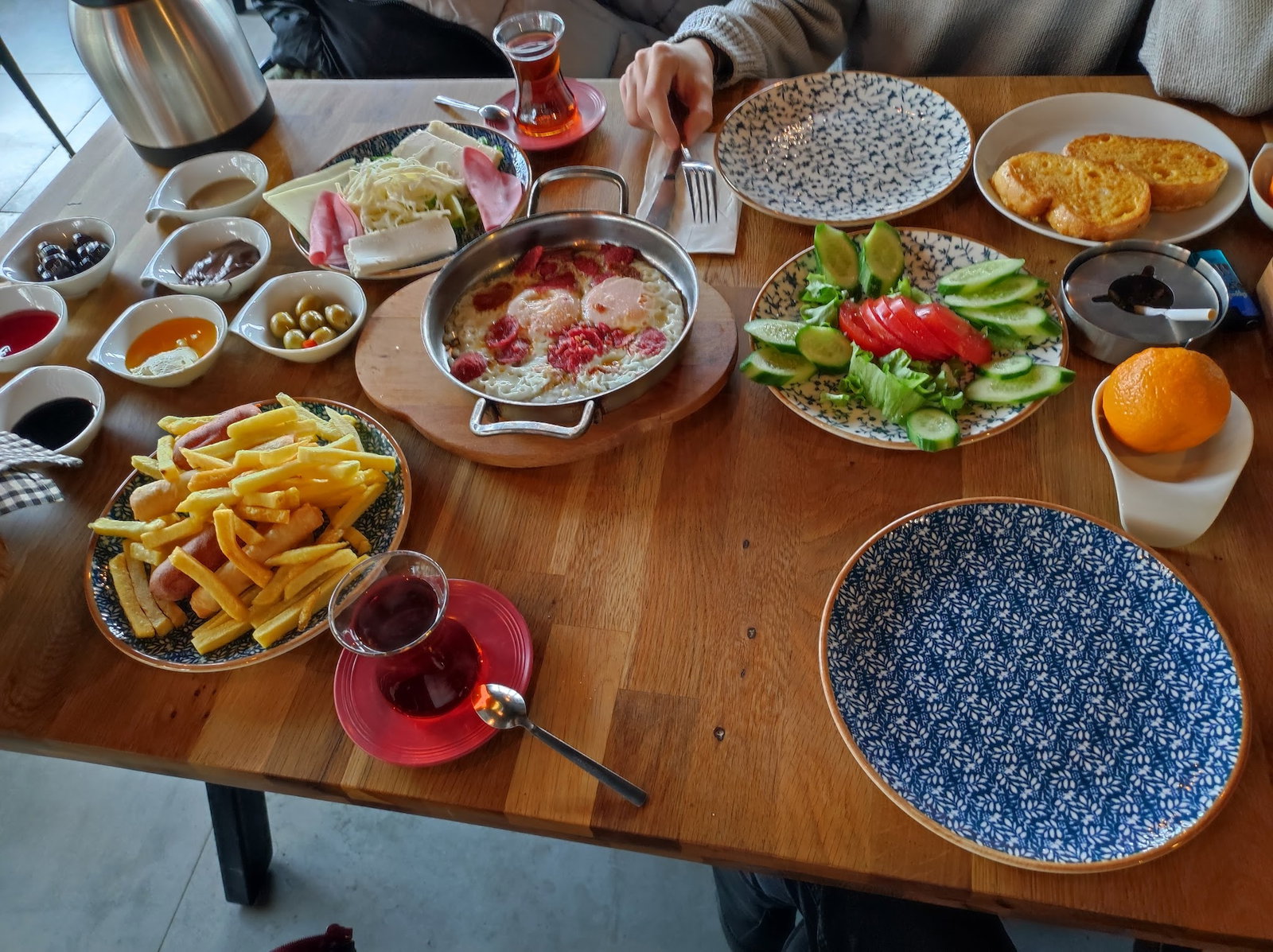 Elma Cafe&Bistro - Eskişehir Serpme Kahvaltı Mekanı