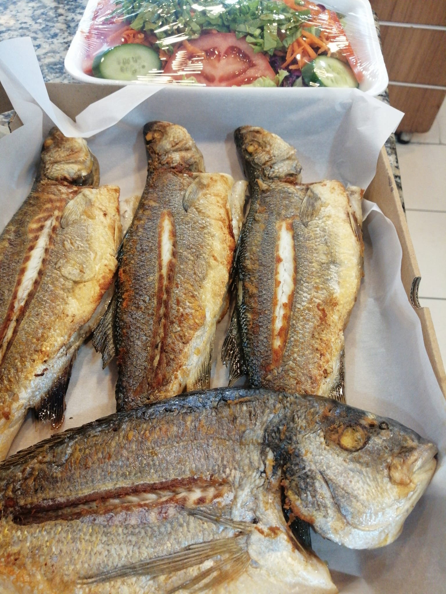 Çayirli Balik (Zeytinburnu Olivium Avm Karşısı)