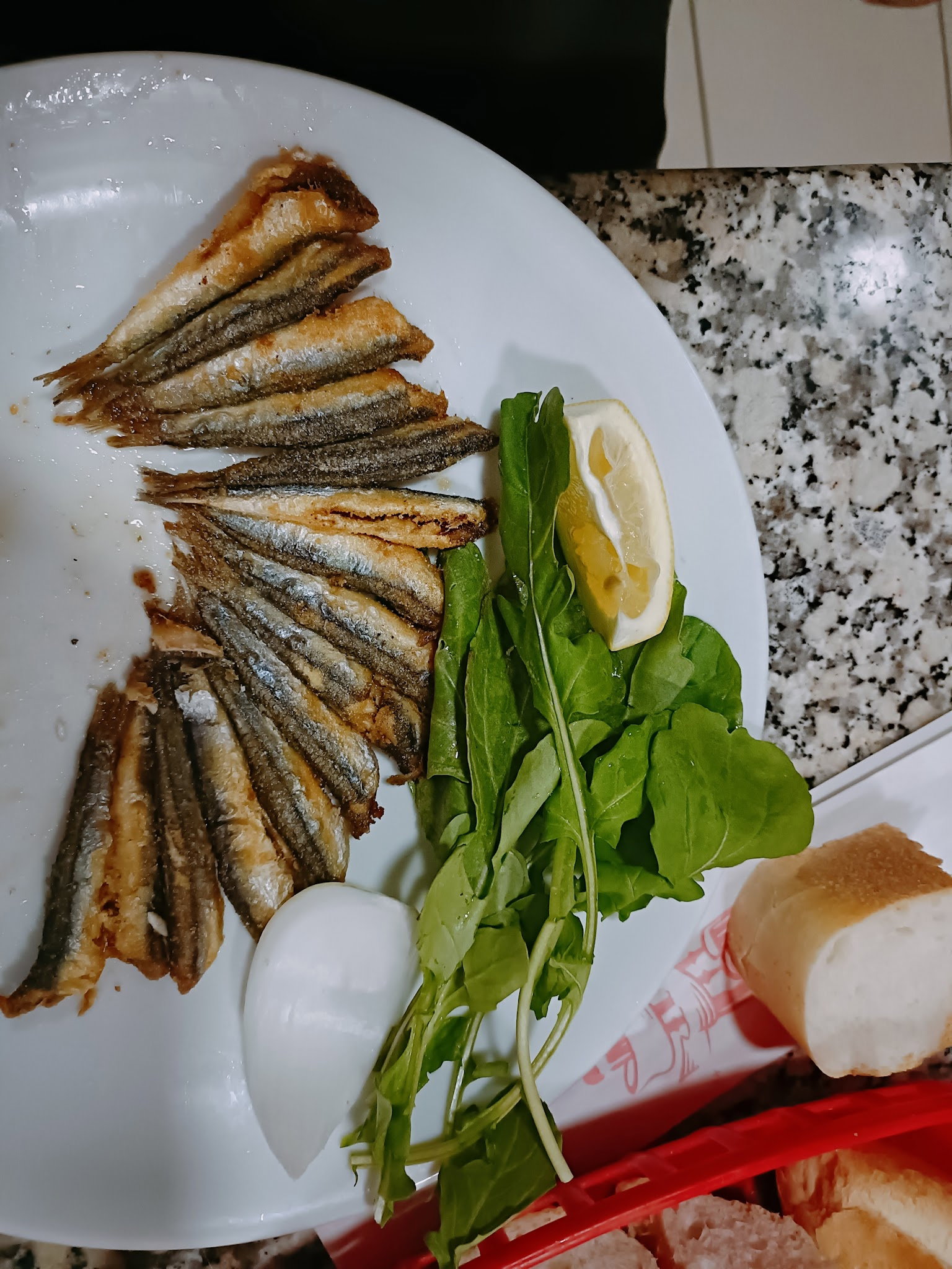 Çayirli Balik (Zeytinburnu Olivium Avm Karşısı)