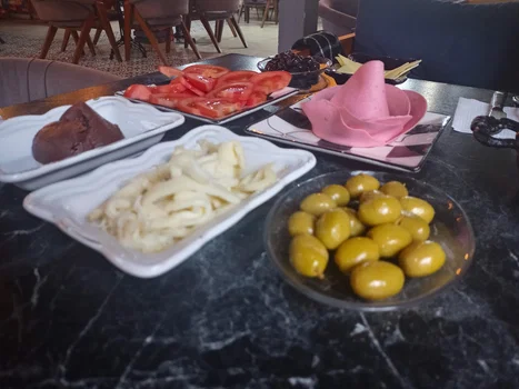 Elfida Cafe resimleri