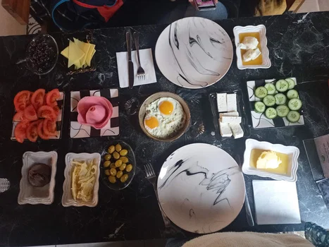 Elfida Cafe resimleri