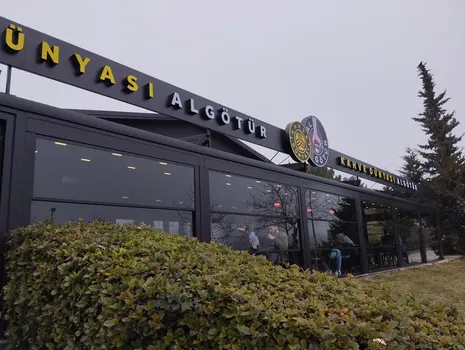Kahve Dünyası Algötür – Işık Üniversitesi resimleri