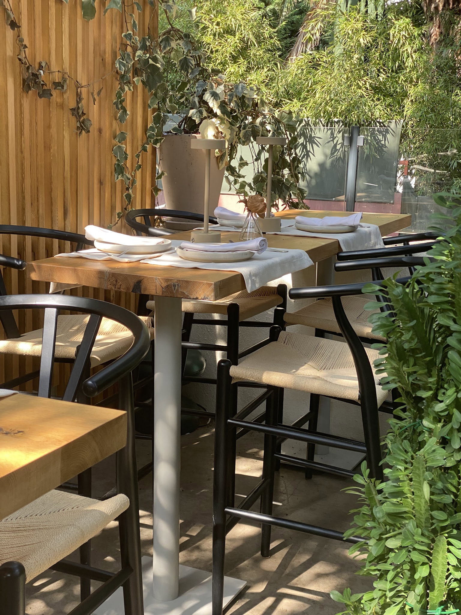 The Red Balloon Restoran & Bar