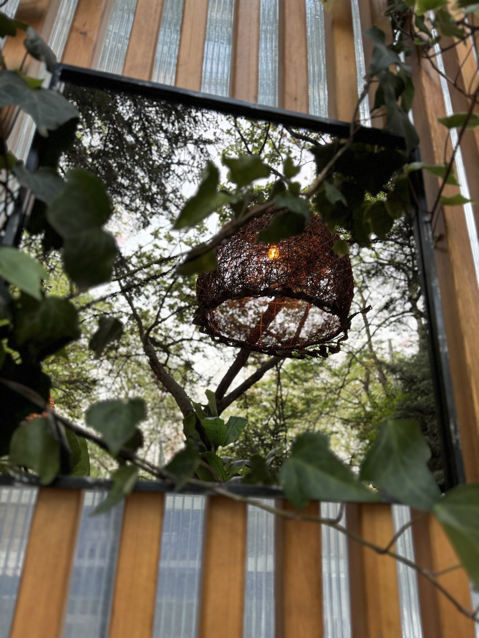 The Red Balloon Restoran & Bar