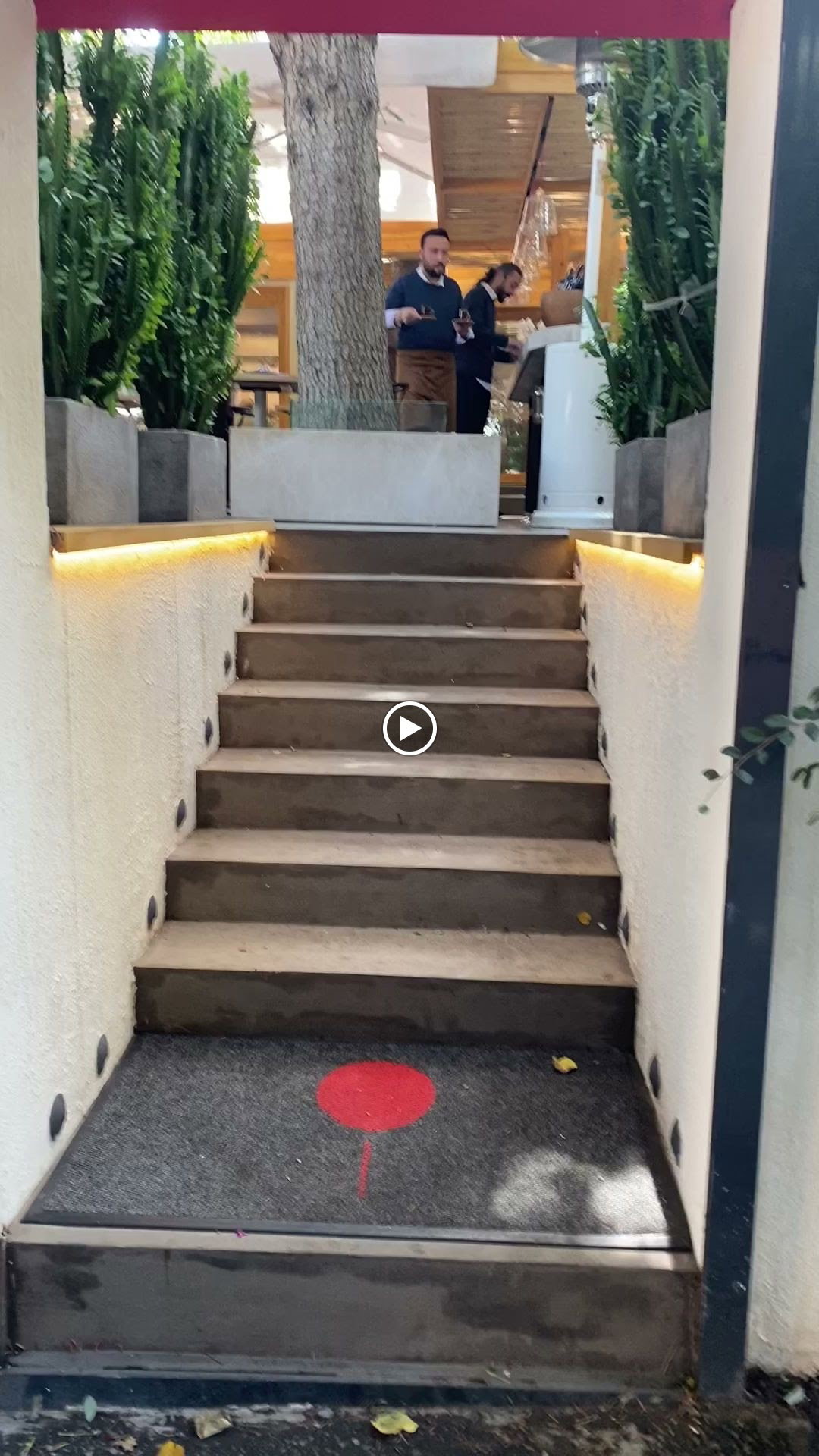 The Red Balloon Restoran & Bar