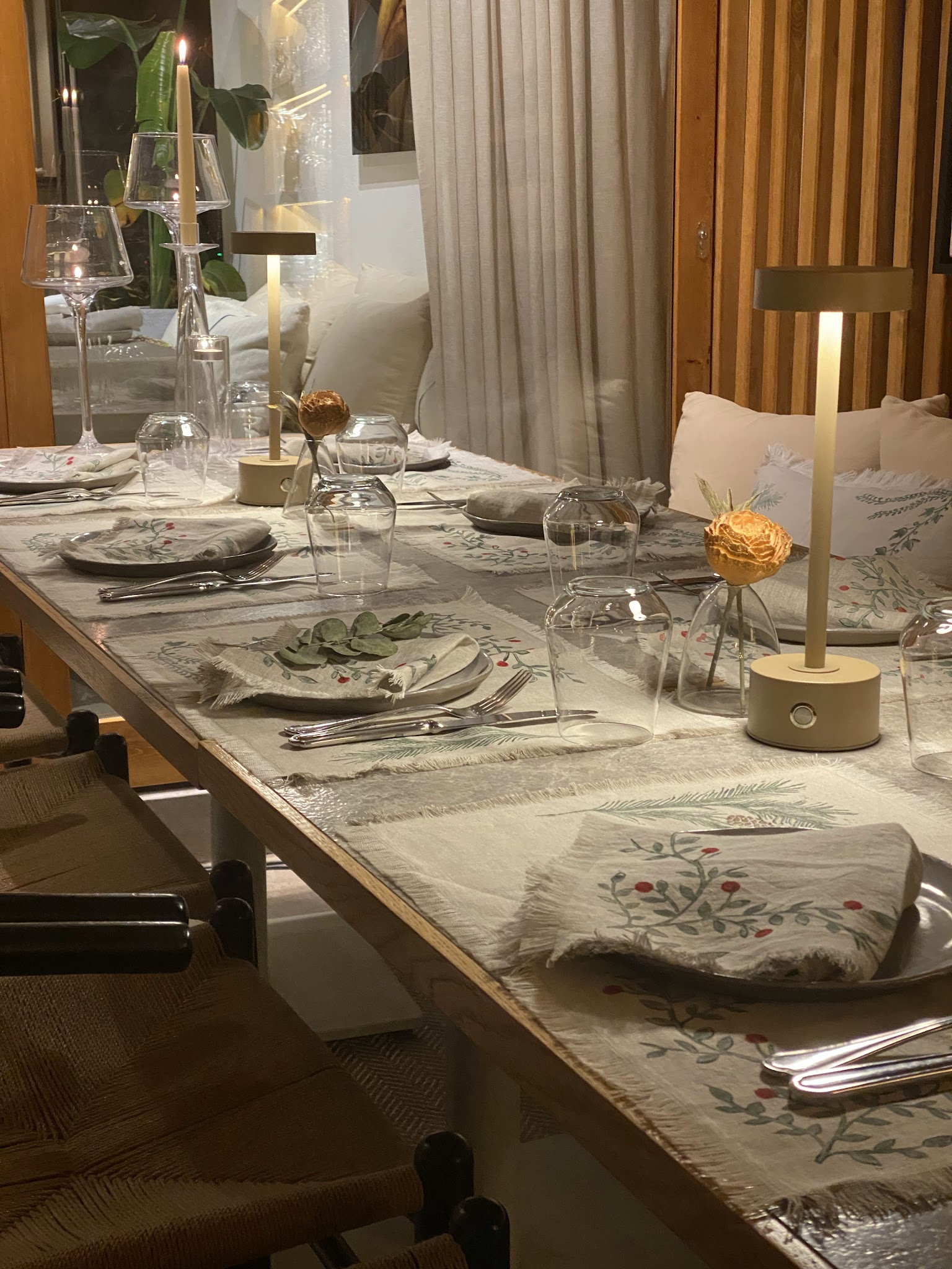 The Red Balloon Restoran & Bar