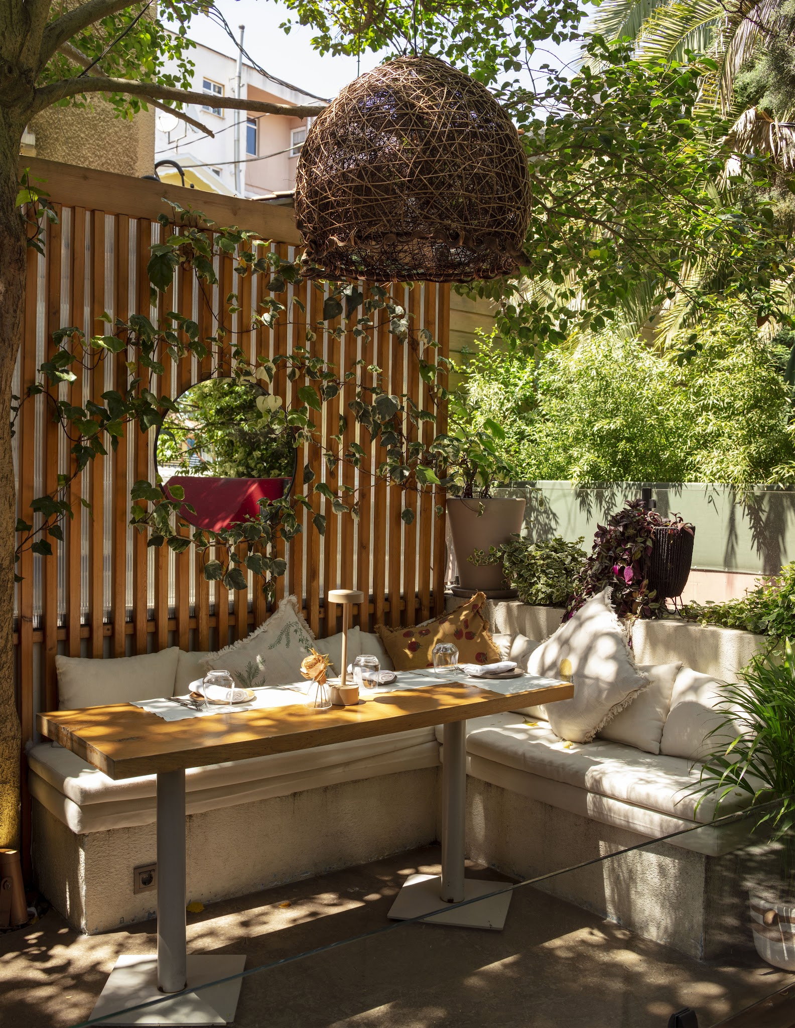 The Red Balloon Restoran & Bar